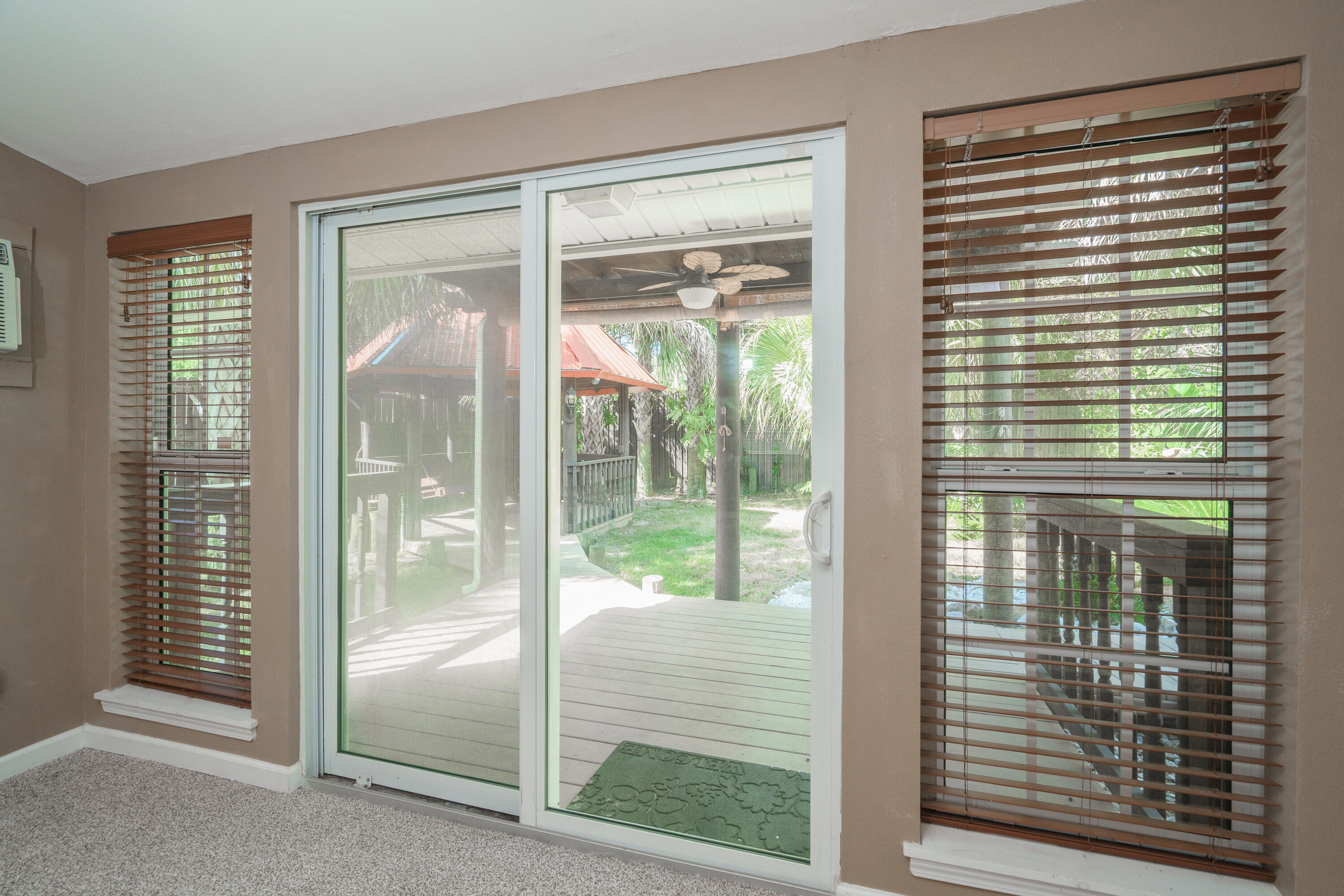 GARNIERS BEACH 6TH - Residential
