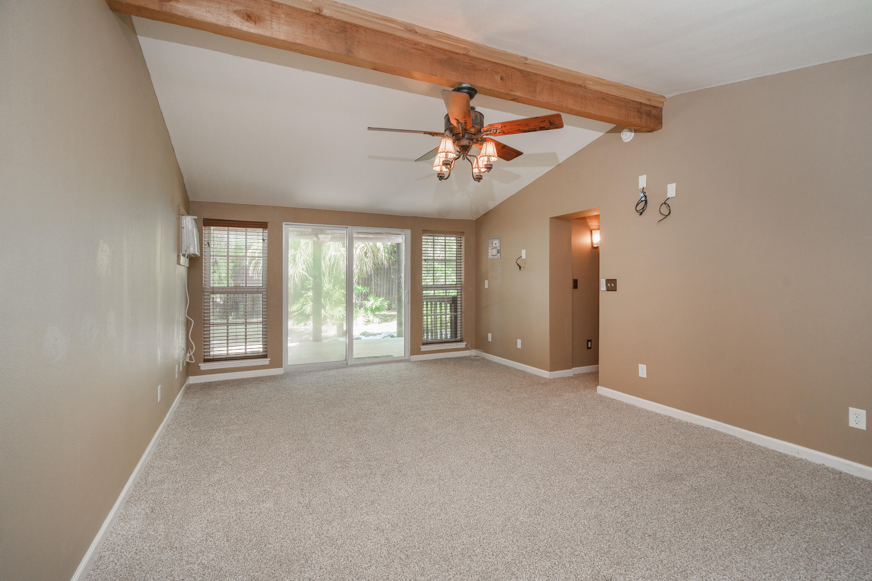 GARNIERS BEACH 6TH - Residential