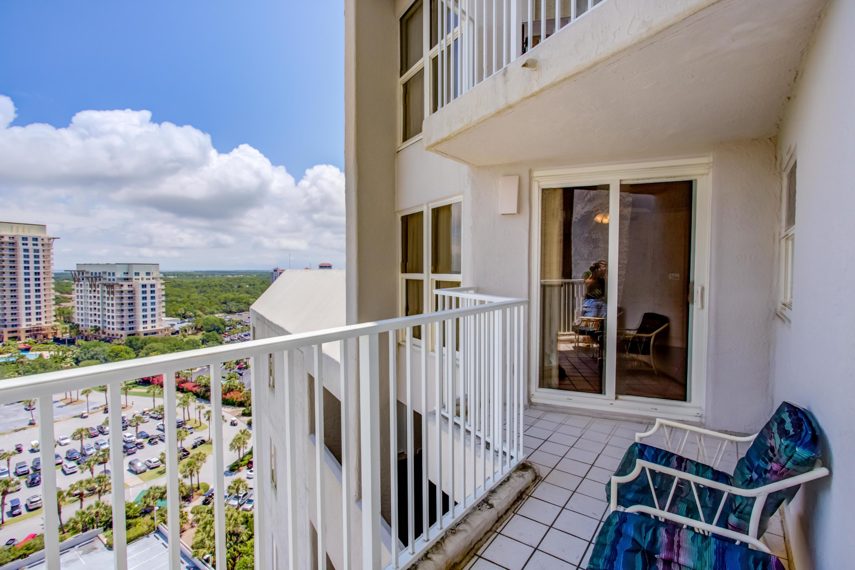 BEACHSIDE TWO - Residential