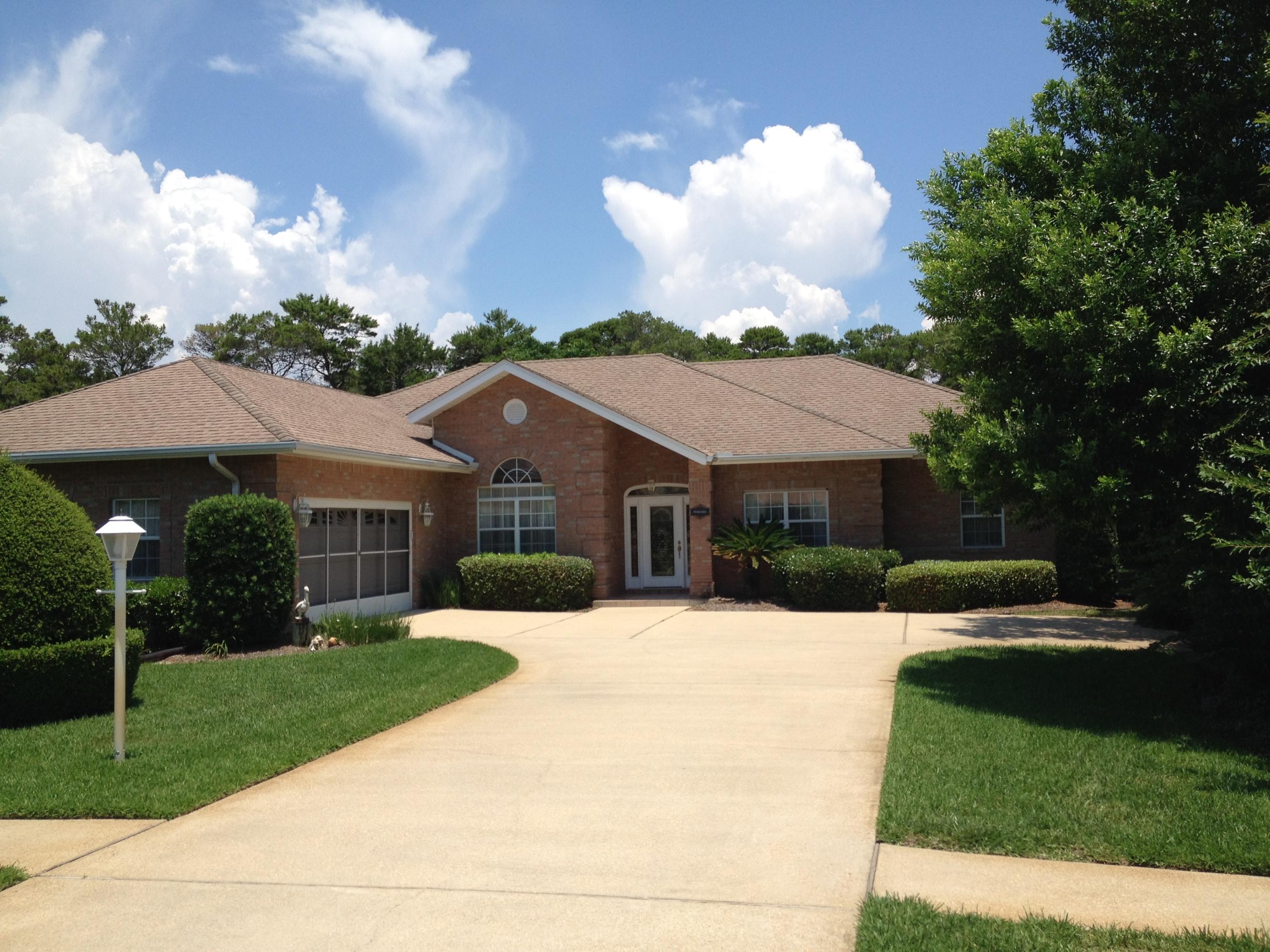 EMERALD BREEZE ESTATES - Residential