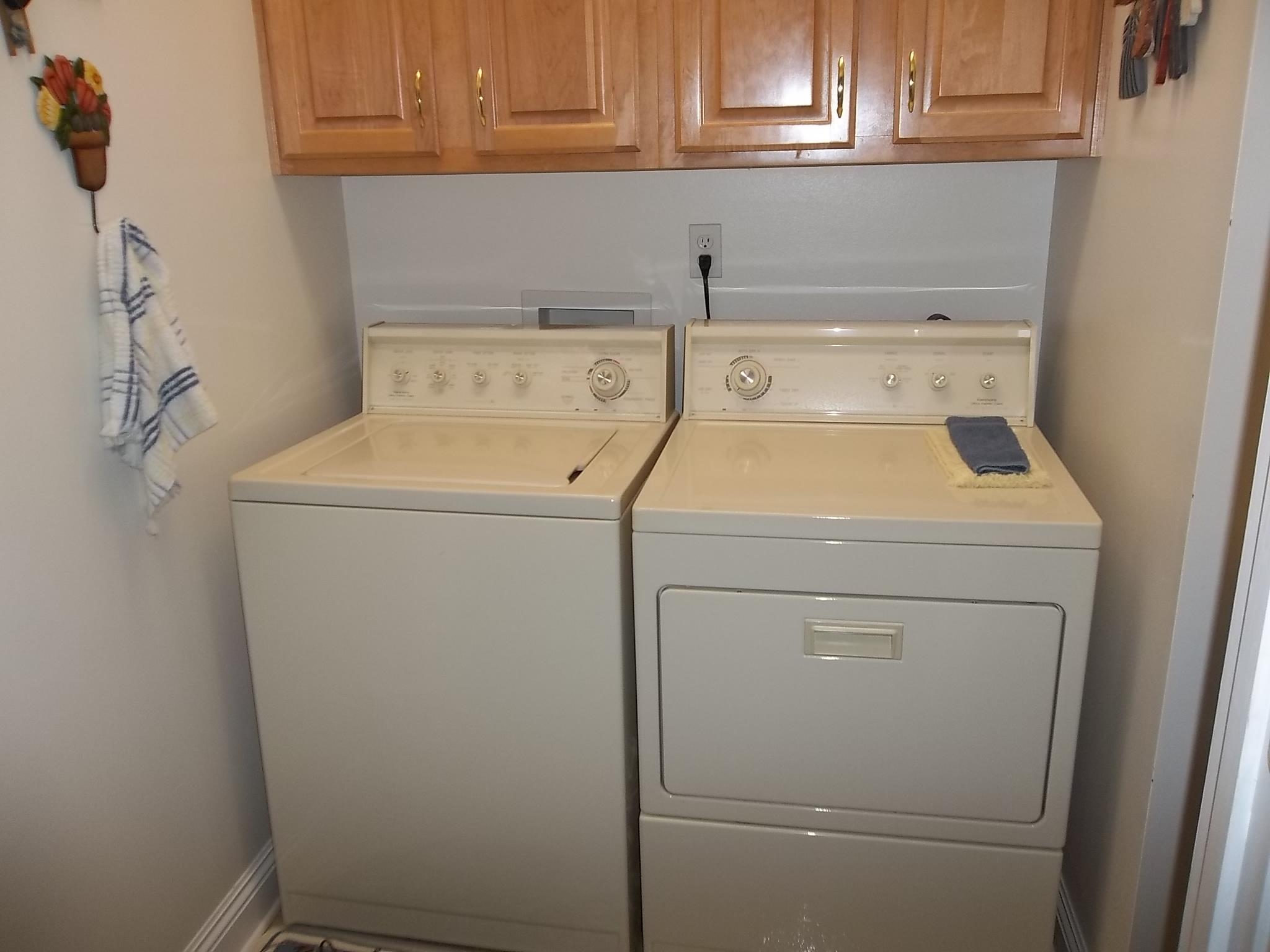 EMERALD BREEZE ESTATES - Residential