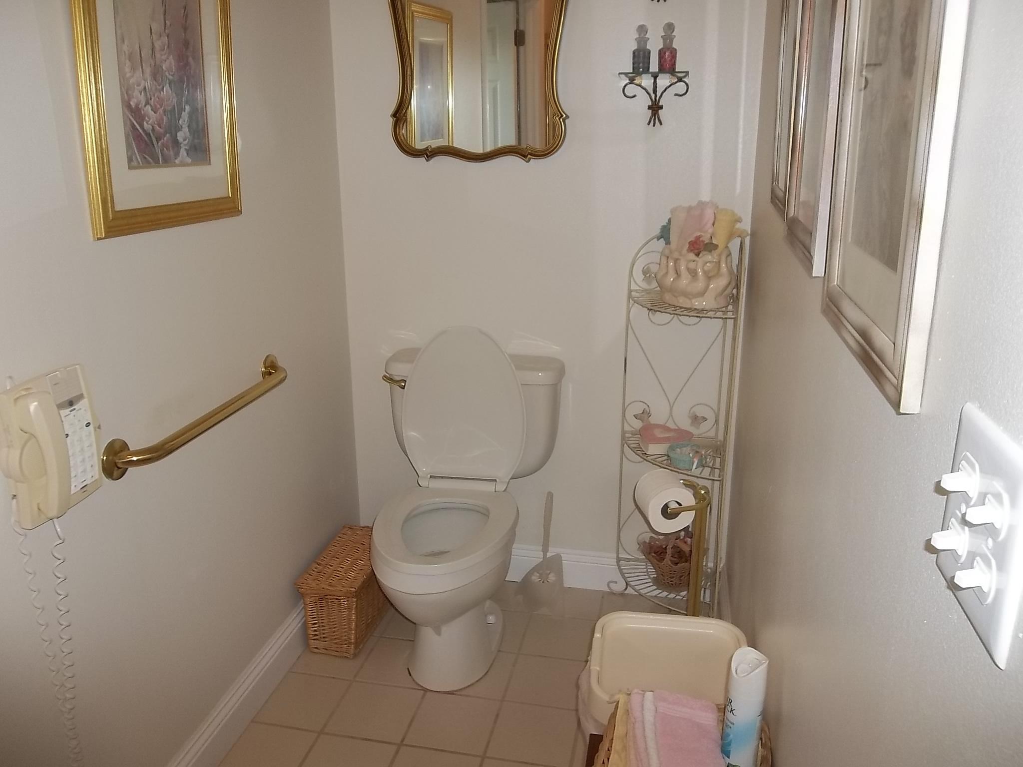 EMERALD BREEZE ESTATES - Residential