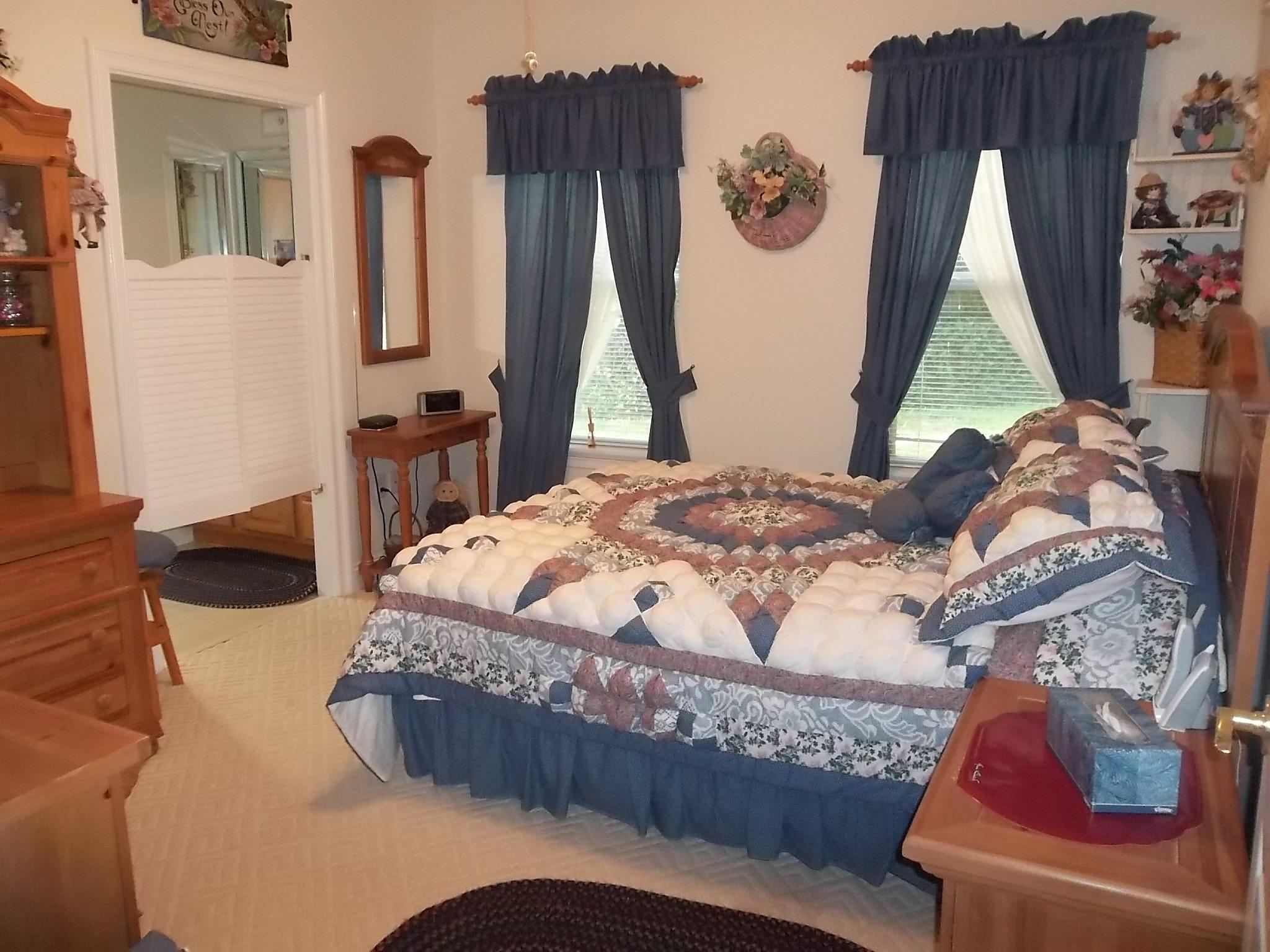 EMERALD BREEZE ESTATES - Residential