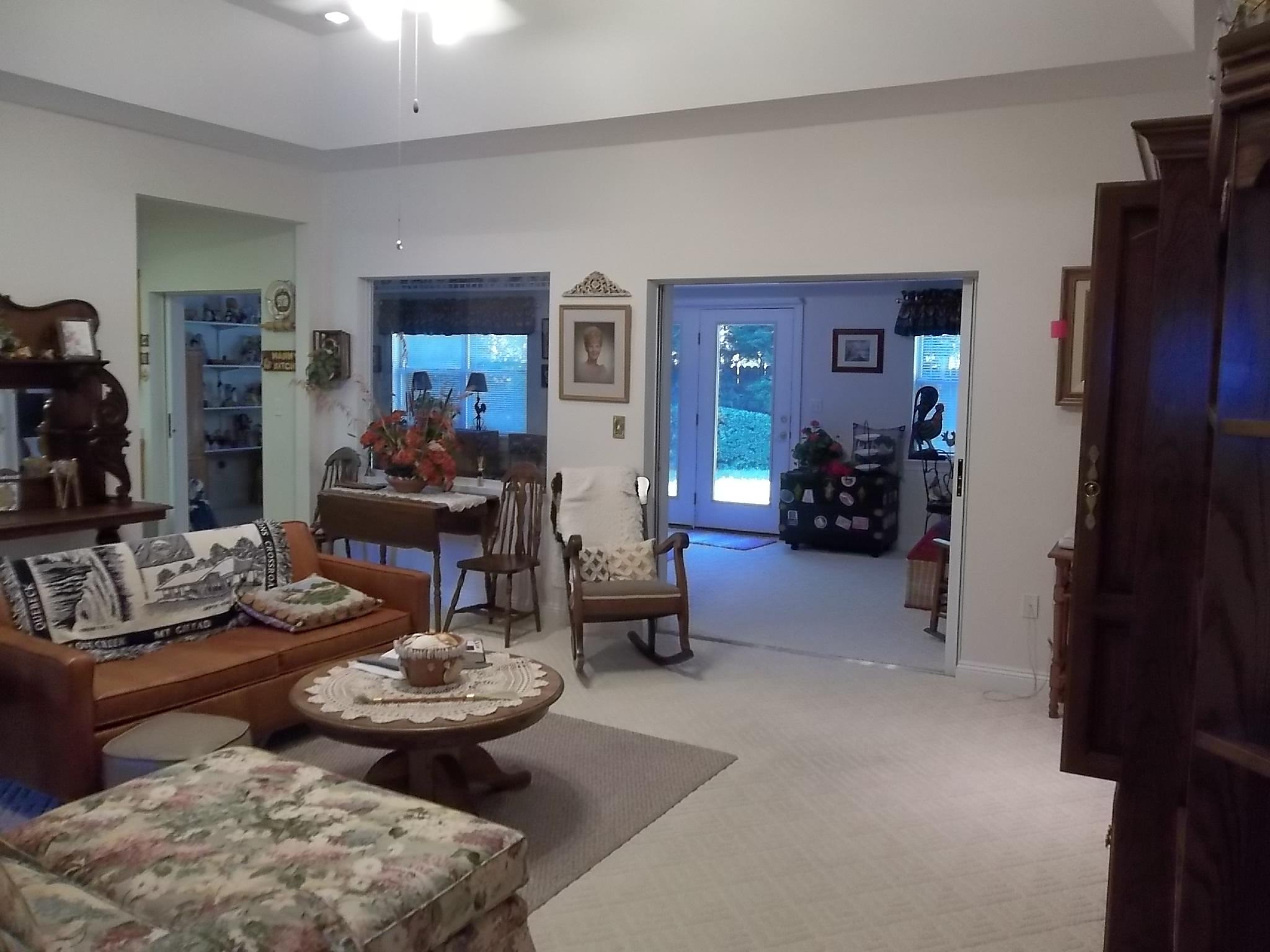 EMERALD BREEZE ESTATES - Residential