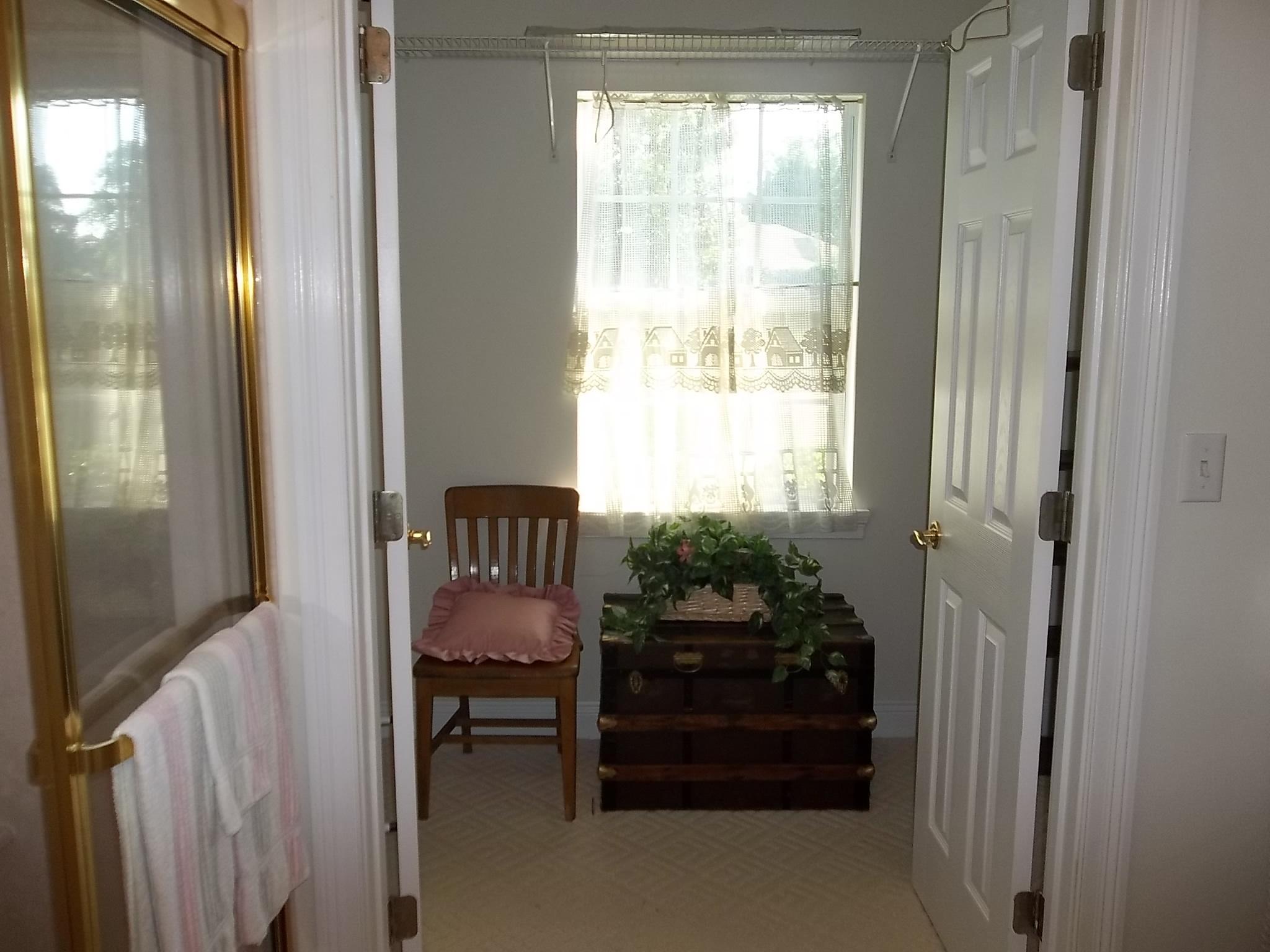 EMERALD BREEZE ESTATES - Residential