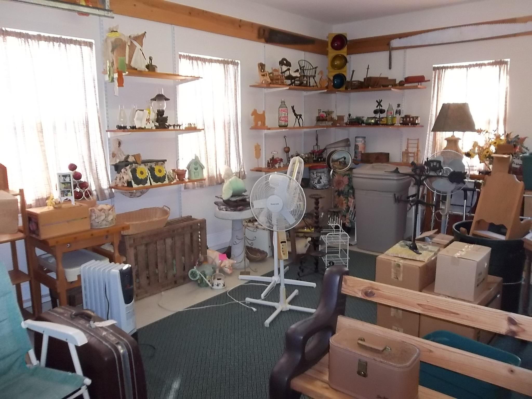 EMERALD BREEZE ESTATES - Residential