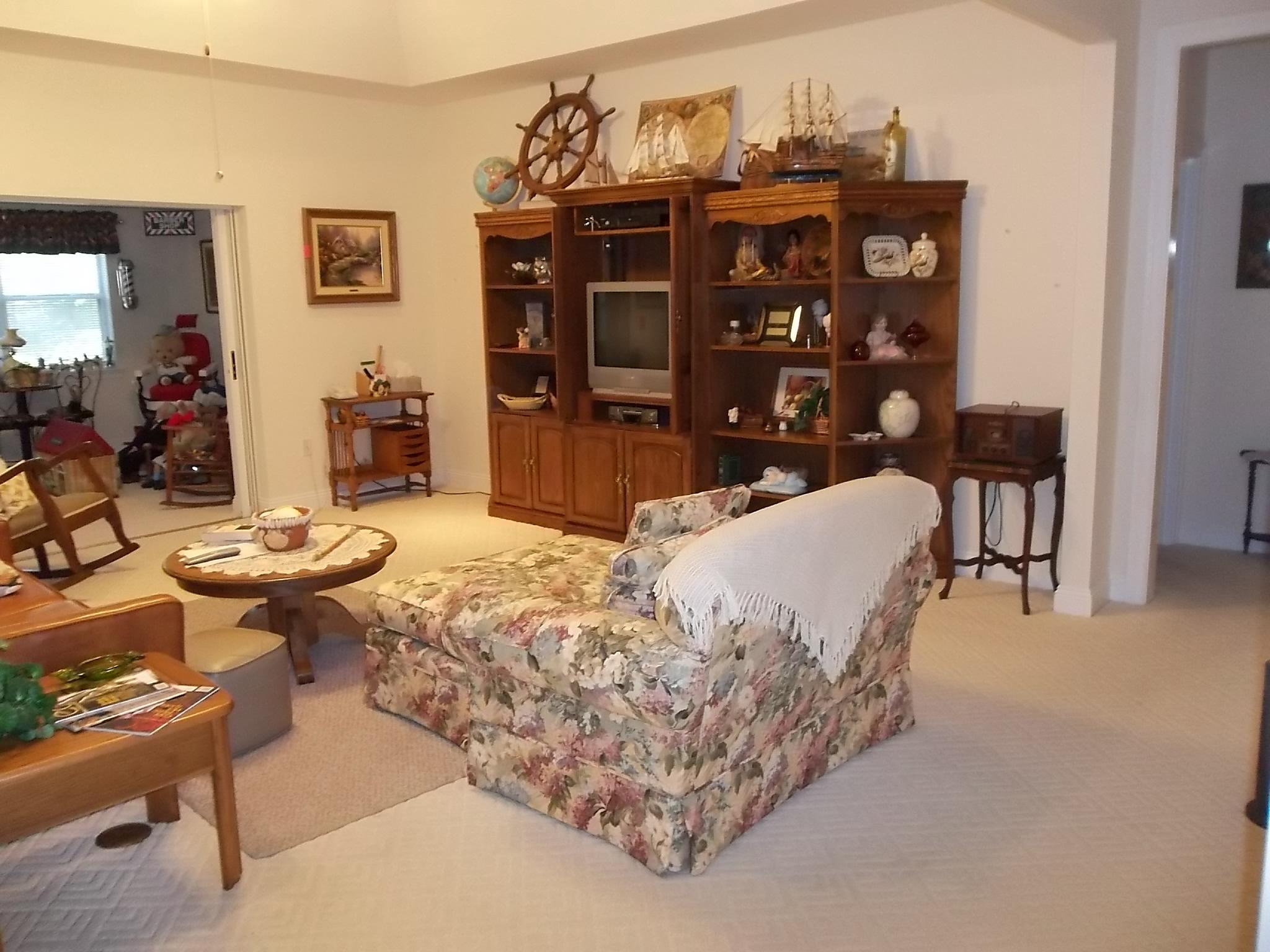 EMERALD BREEZE ESTATES - Residential