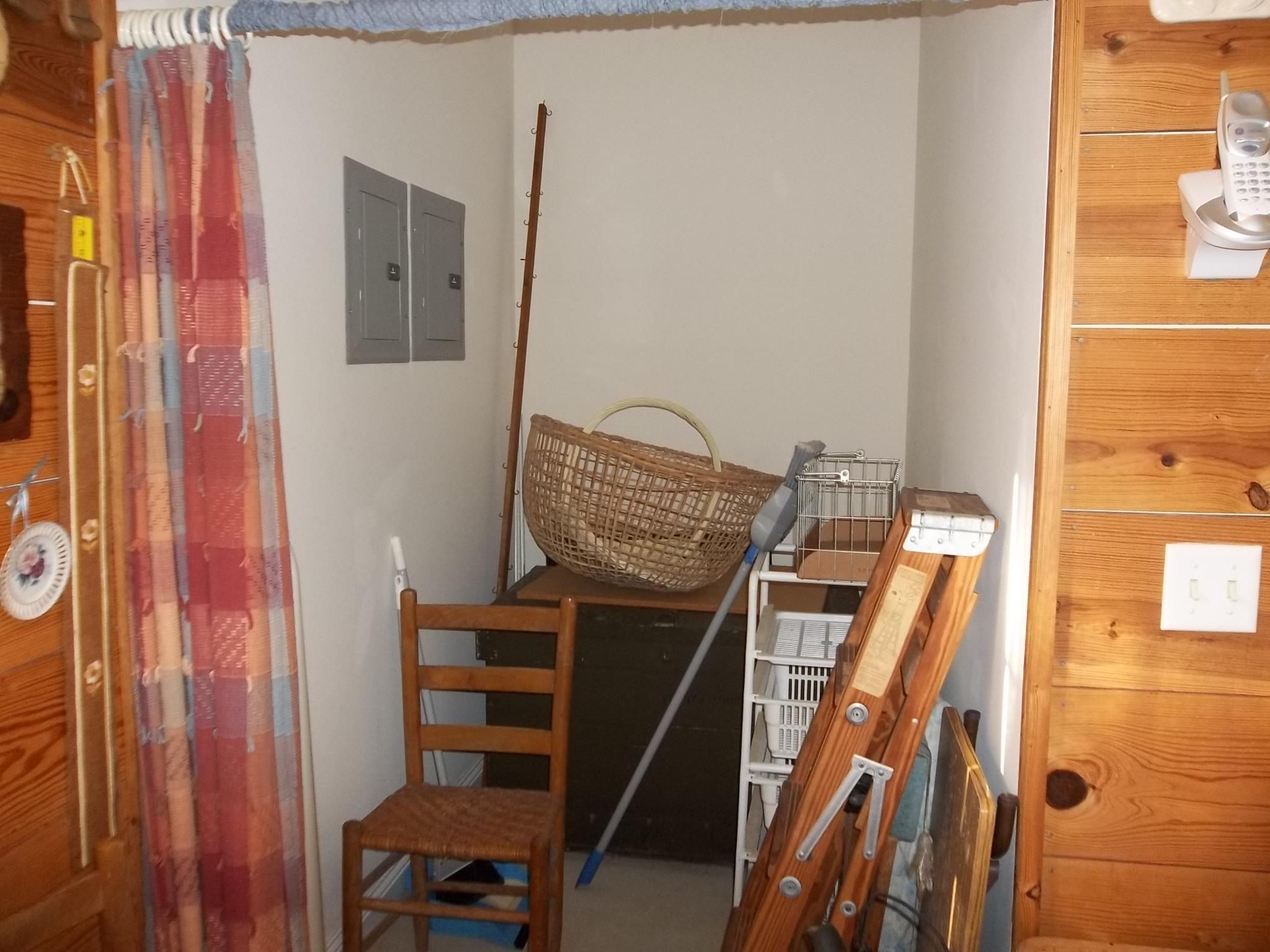 EMERALD BREEZE ESTATES - Residential