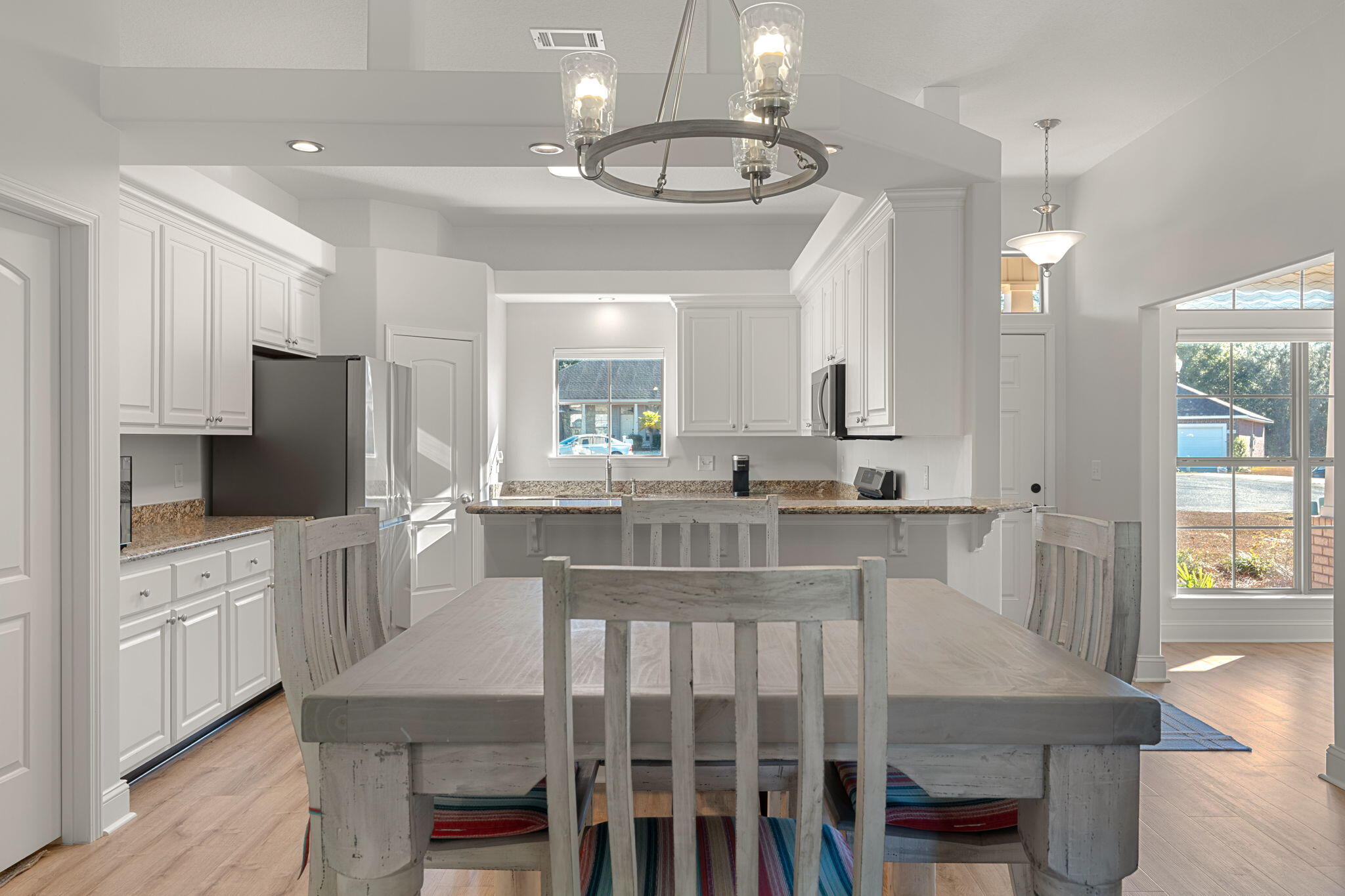 FOX VALLEY - Residential