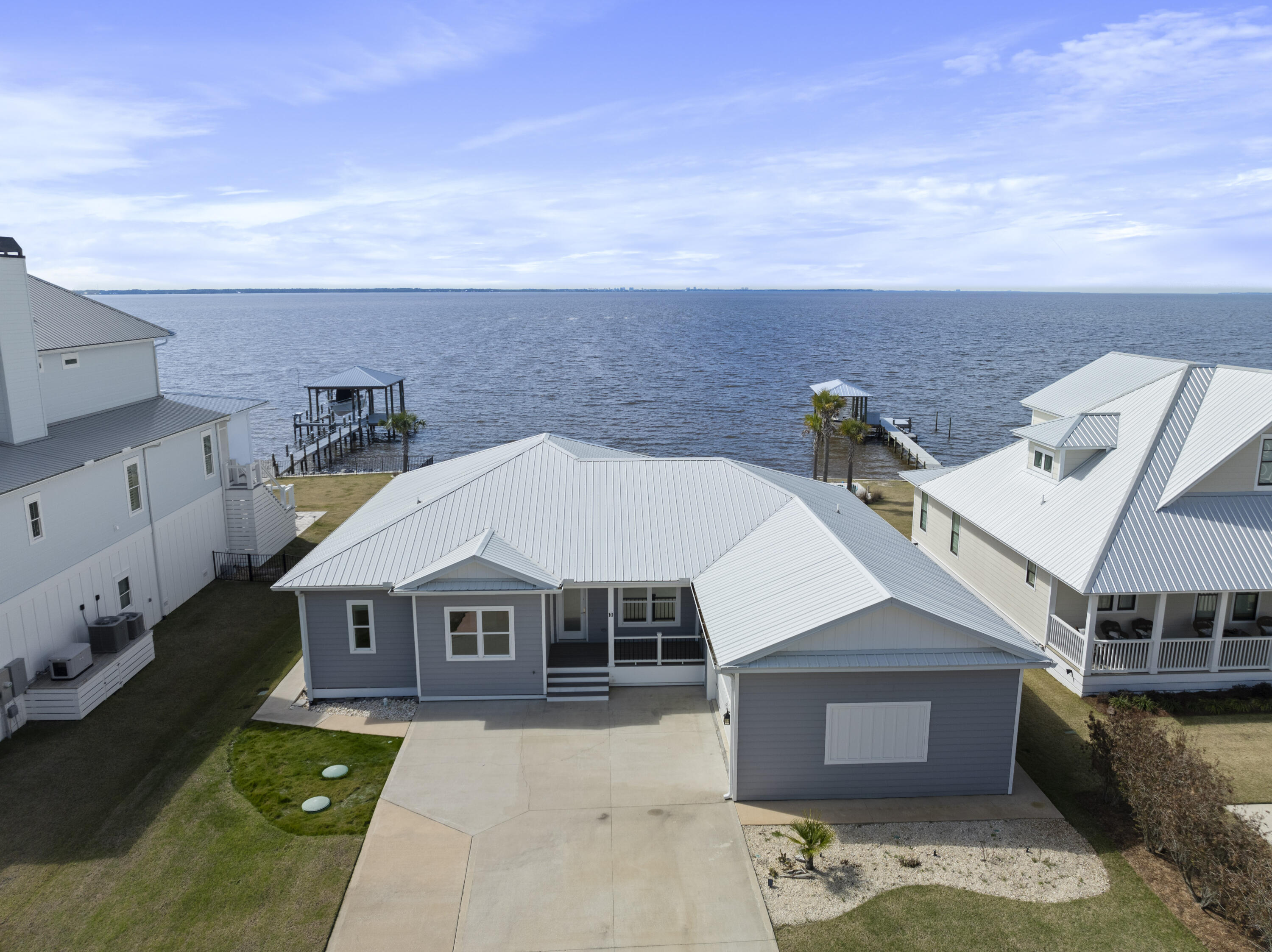 BAY HARBOUR - Residential