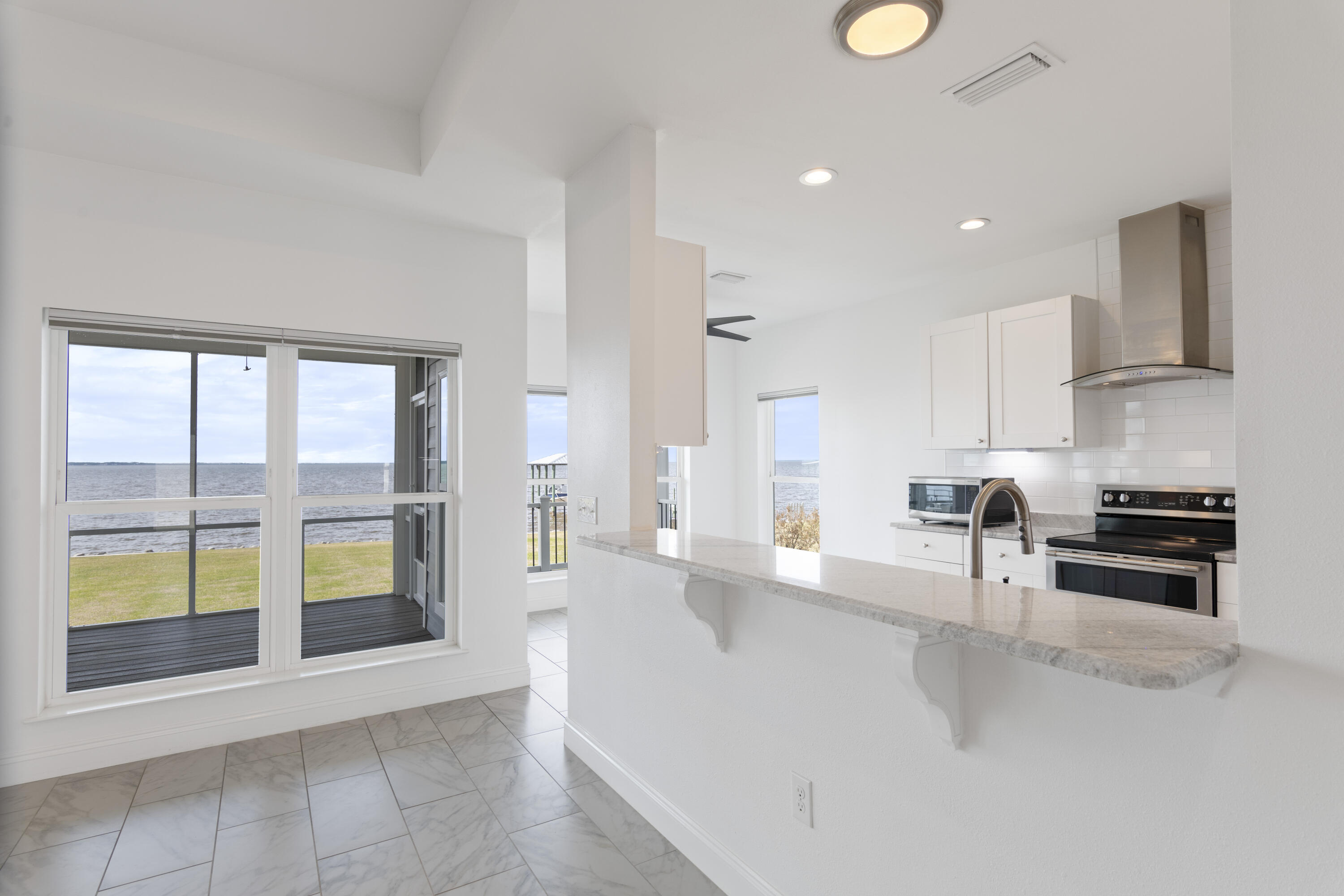BAY HARBOUR - Residential