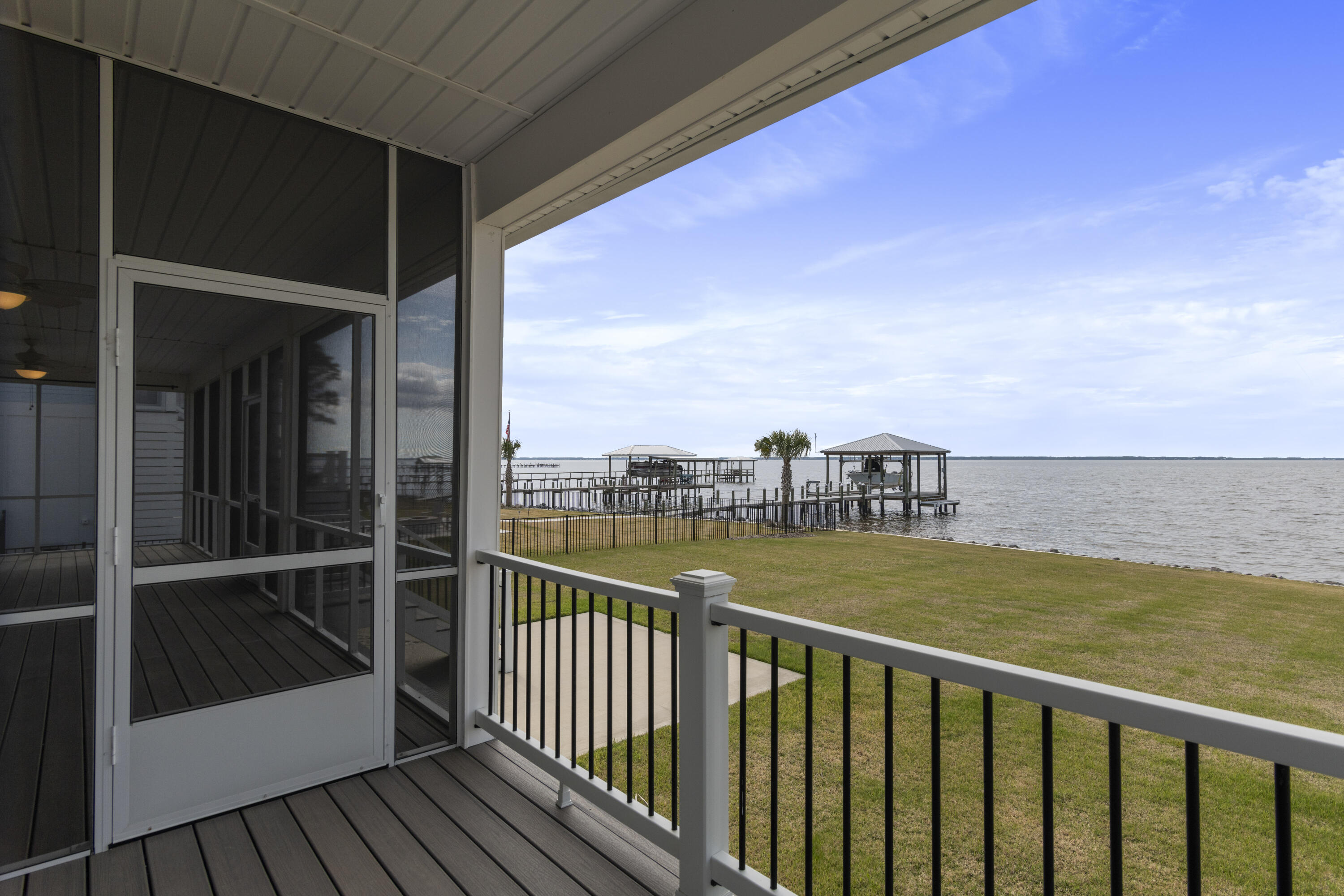 BAY HARBOUR - Residential