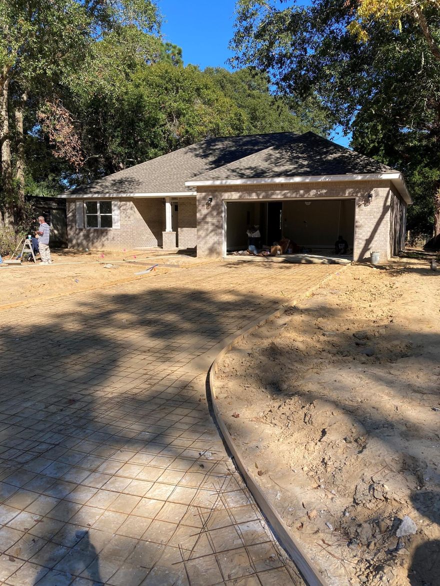 New Construction in a great location, convenient to Eglin and the Bay. Home has open floor plan, great for entertaining. Plenty of room with 4 bedrooms/2 full baths. LVP throughout, 8' doors, split floorplan, large fenced in backyard, and stainless steel appliances.