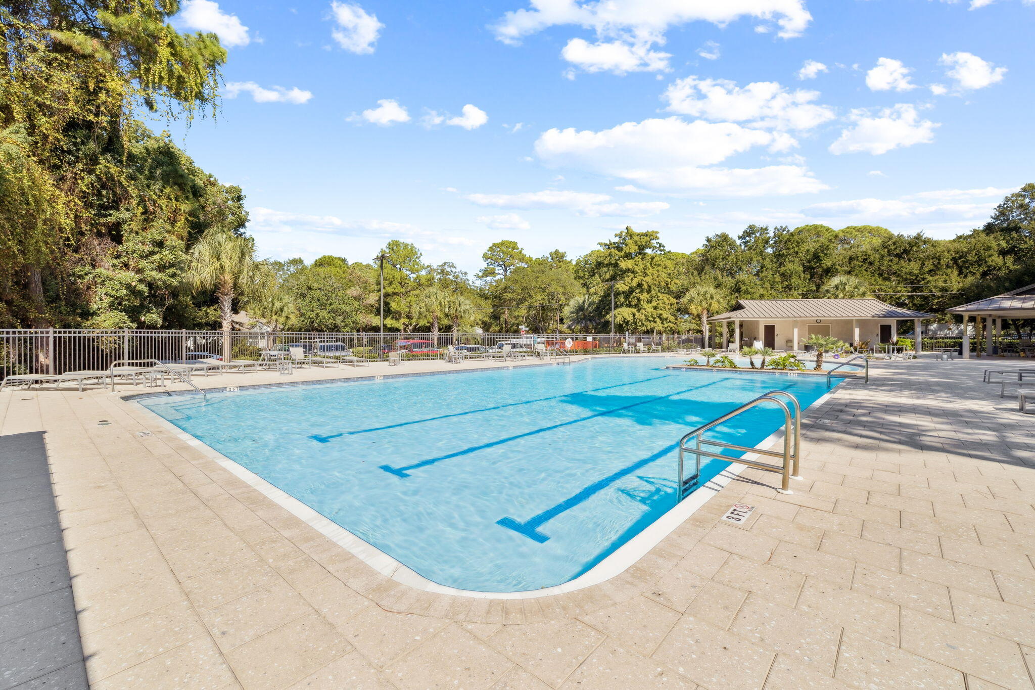ST ANDREWS DRIVE AT SANDESTIN - Residential