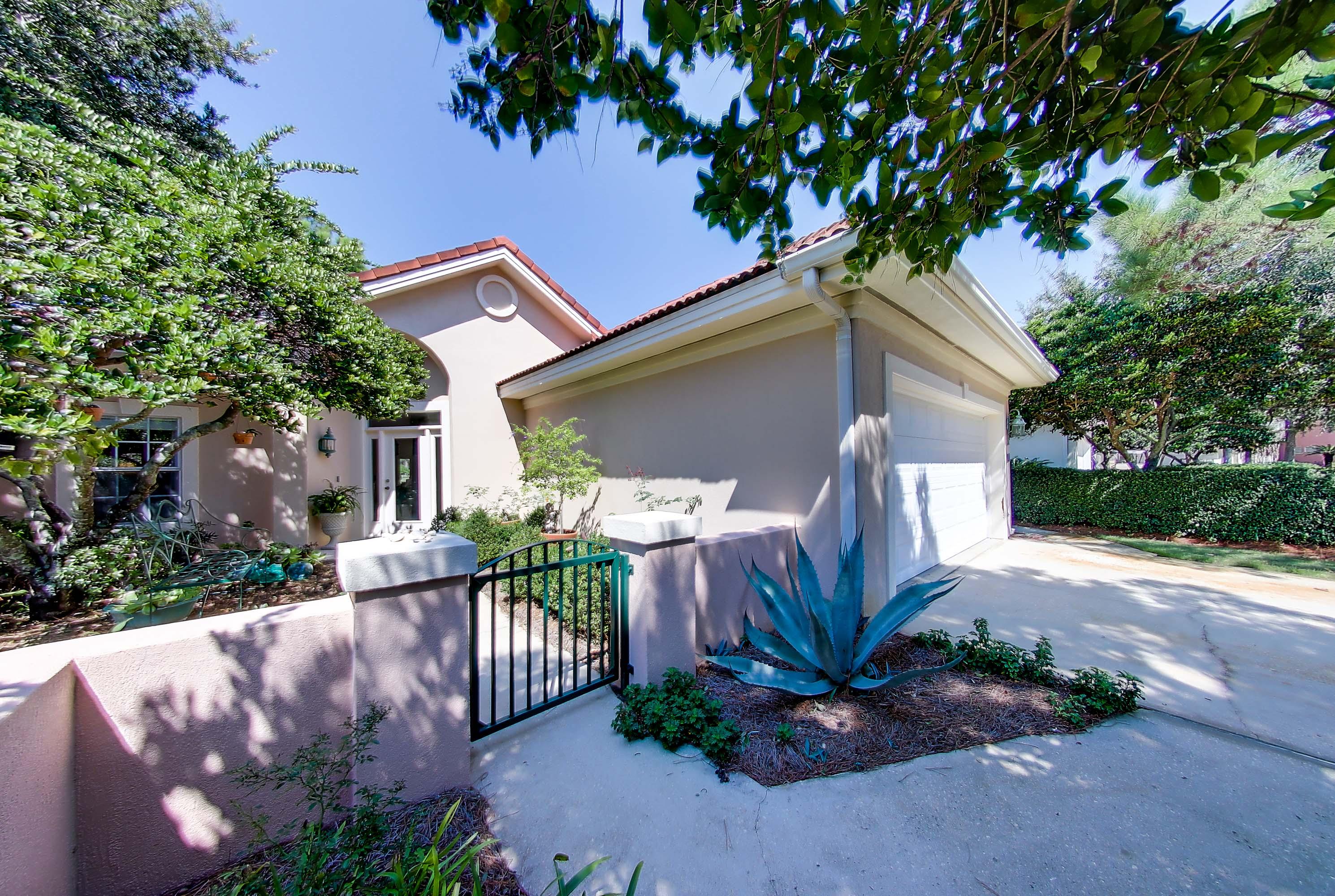 LEGEND CREEK AT SANDESTIN - Residential