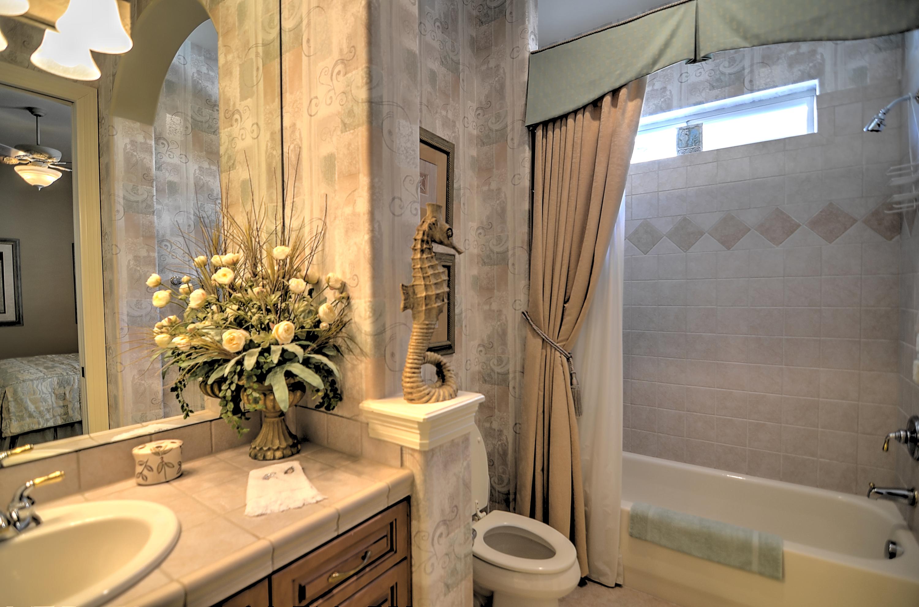 REGATTA BAY PH 2 - Residential