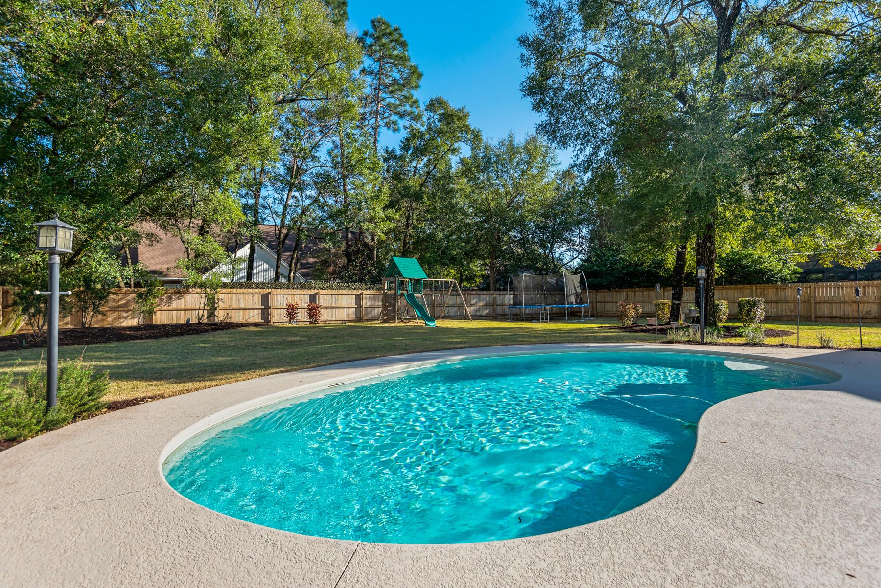 Rocky Bayou Est 15B - Residential