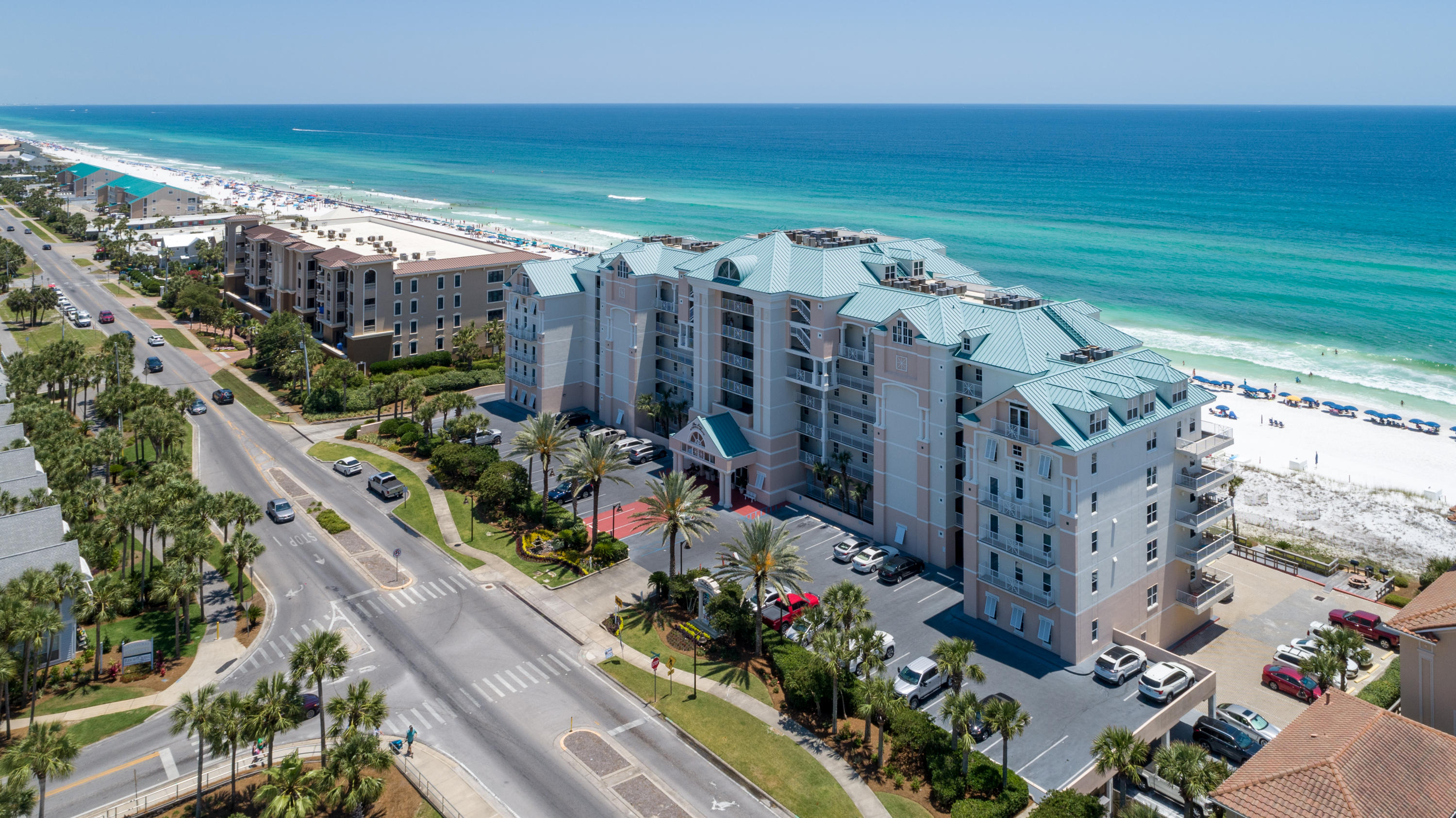 INN AT CRYSTAL BEACH (SUMMERCHASE CONDO) - Residential