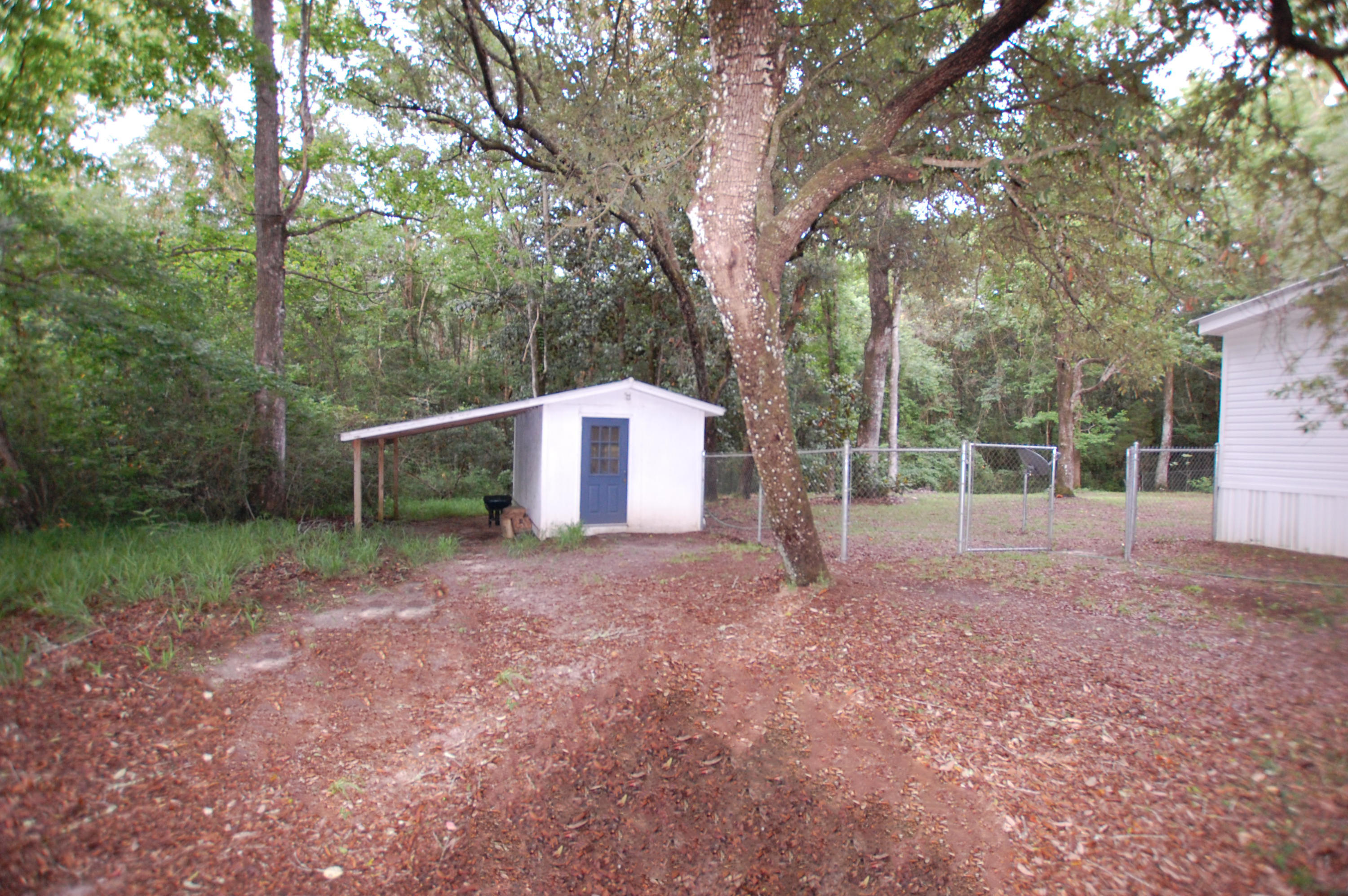 CHARLOTTE ESTATES - Residential