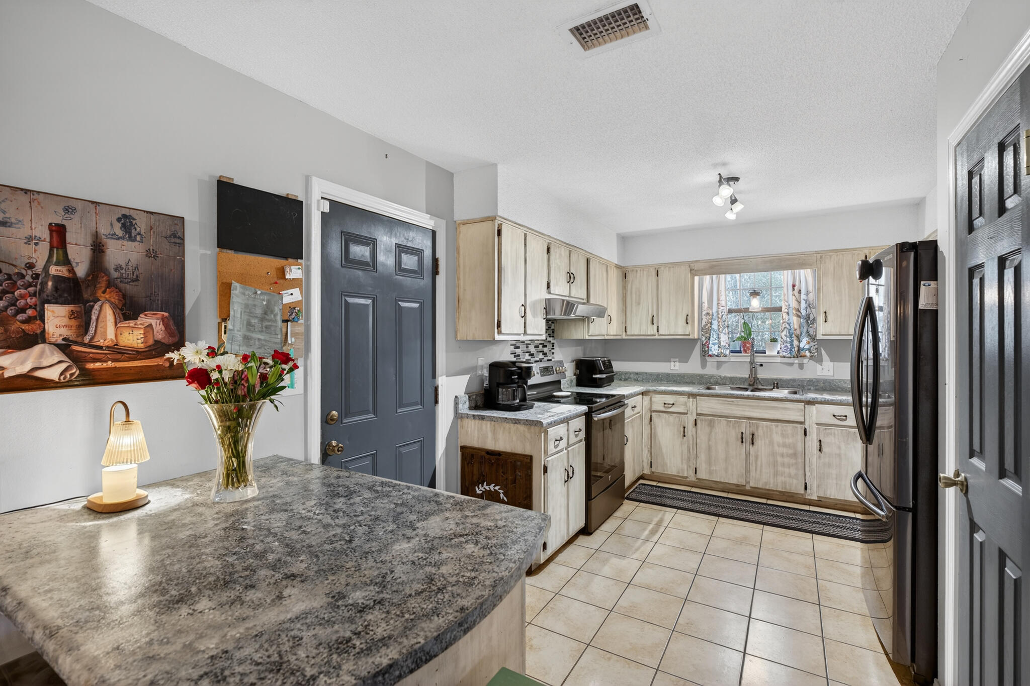 FOXWOOD ESTATES 1 - Residential