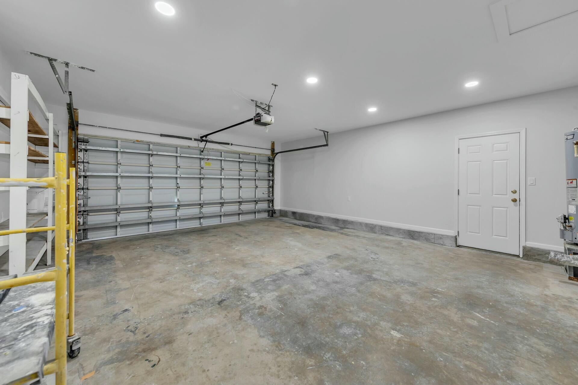 KELL-AIRE GARDENS - Residential