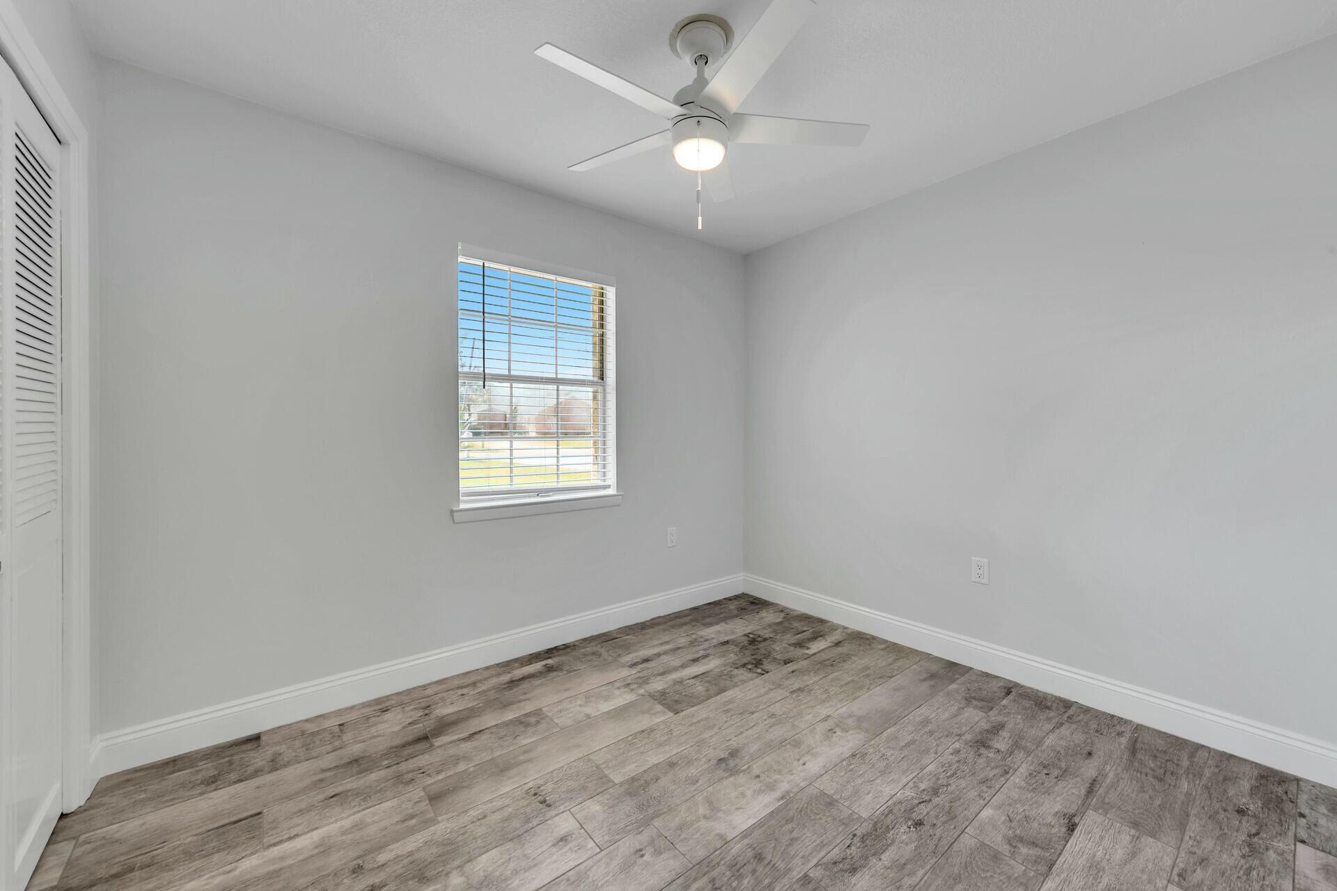 KELL-AIRE GARDENS - Residential