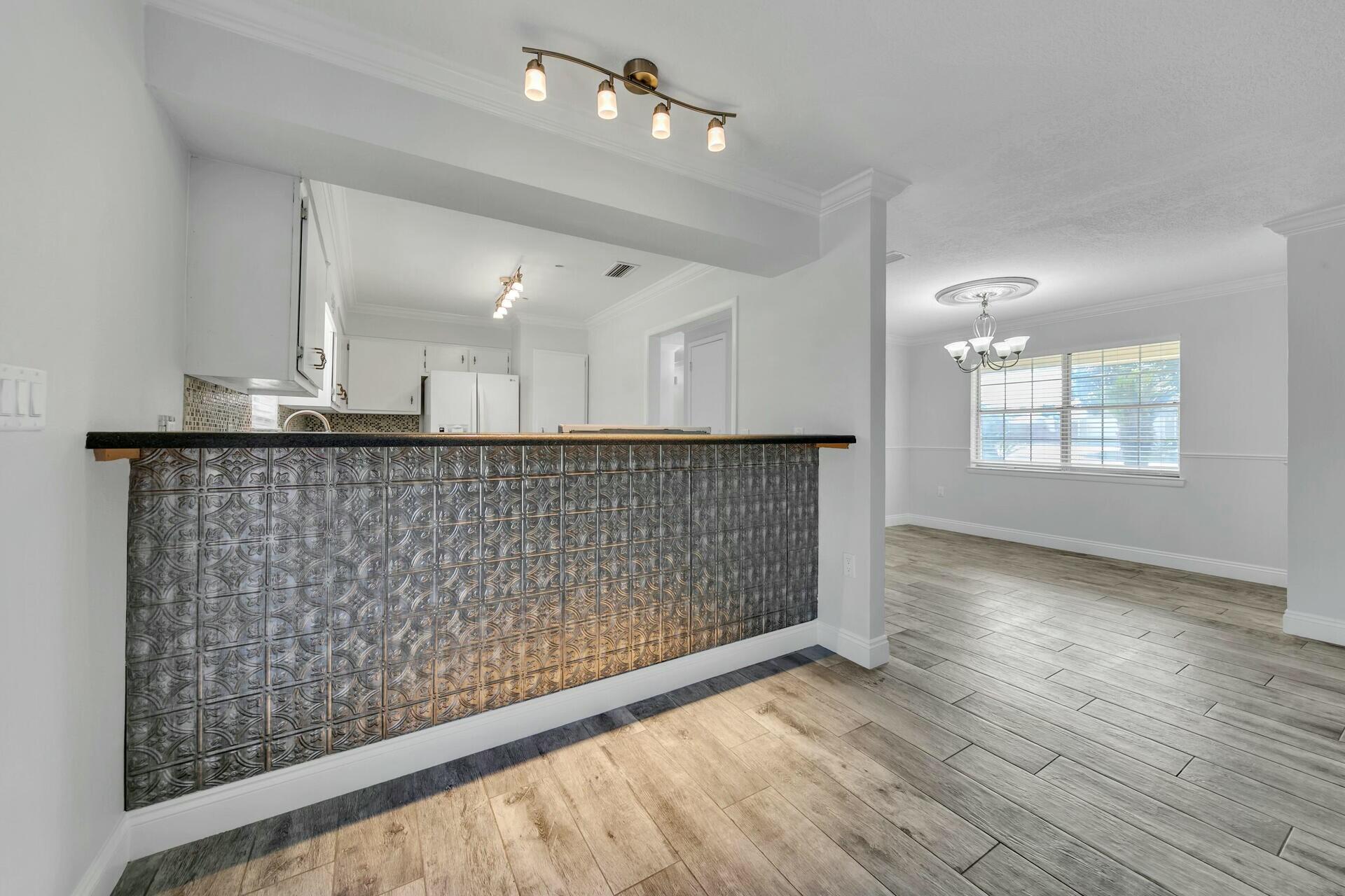 KELL-AIRE GARDENS - Residential
