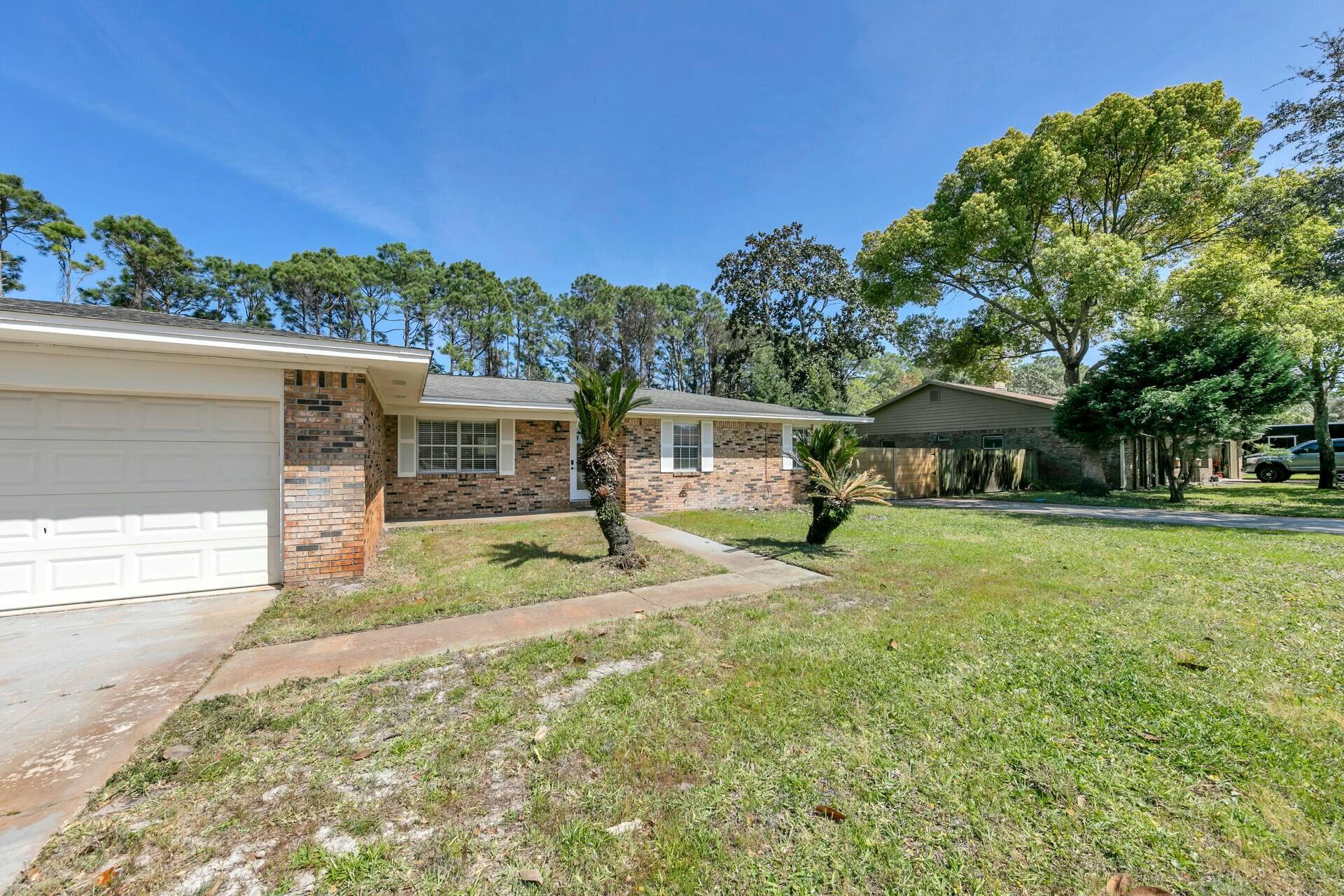 KELL-AIRE GARDENS - Residential