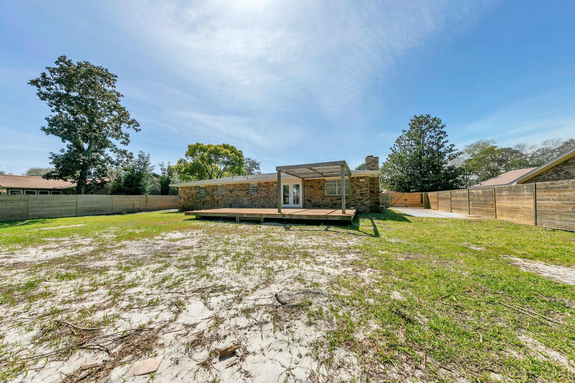 KELL-AIRE GARDENS - Residential