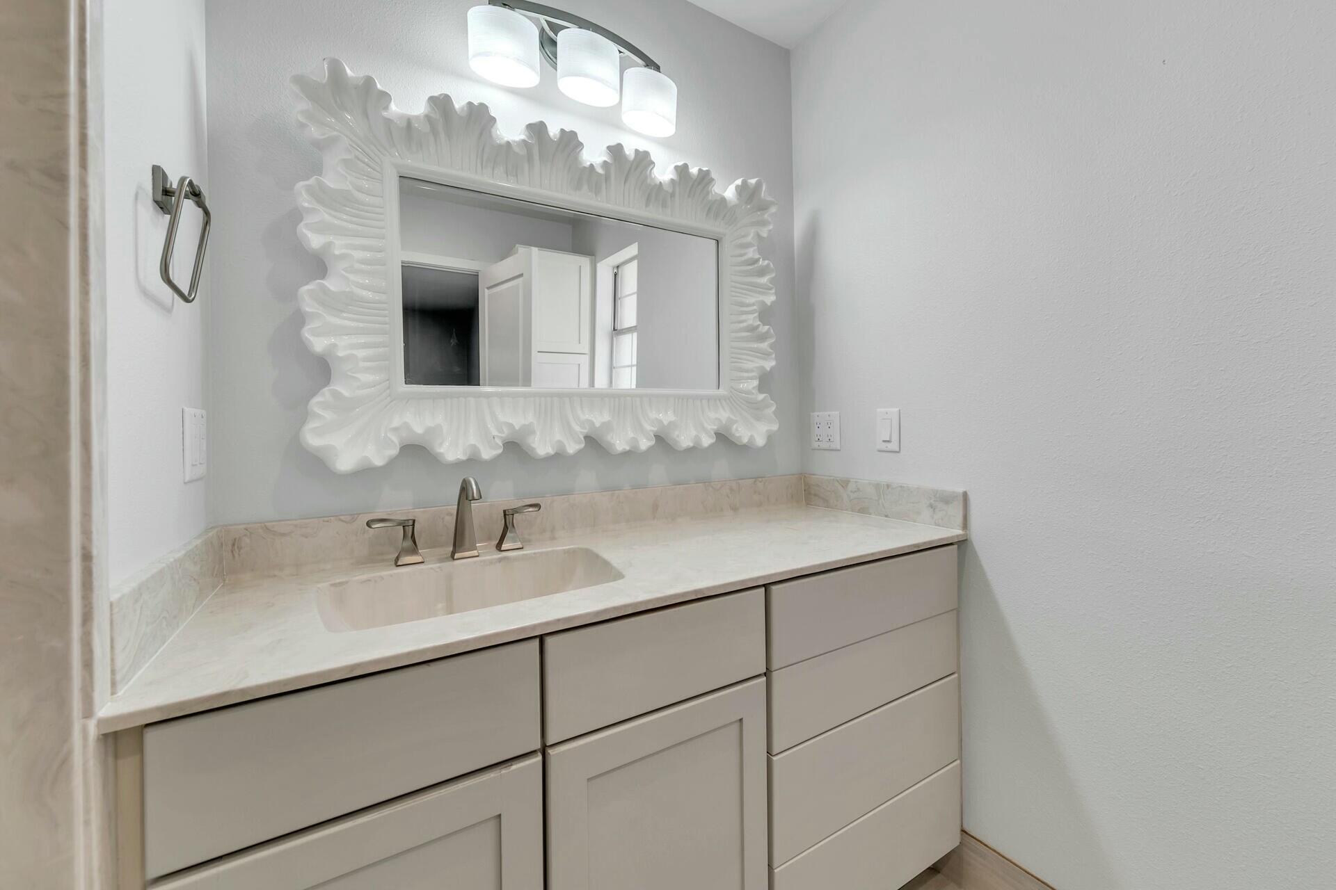 KELL-AIRE GARDENS - Residential