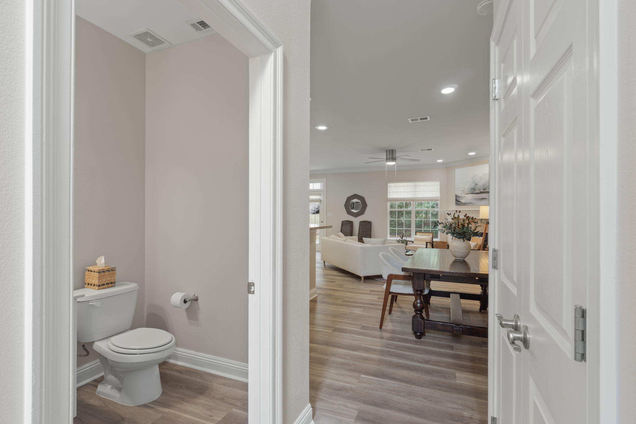 WALTON OAKS TOWNHOMES - Residential