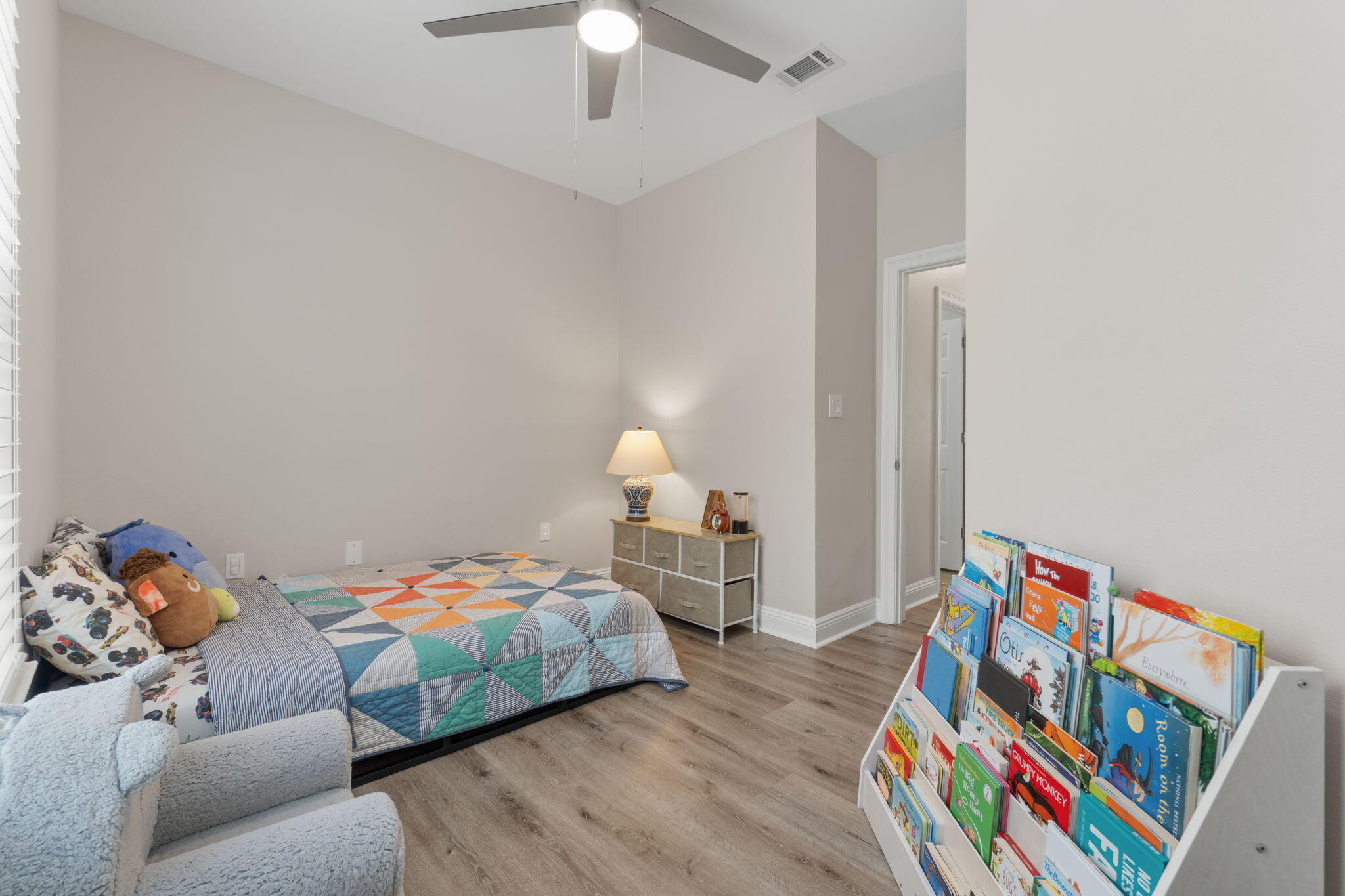 WALTON OAKS TOWNHOMES - Residential