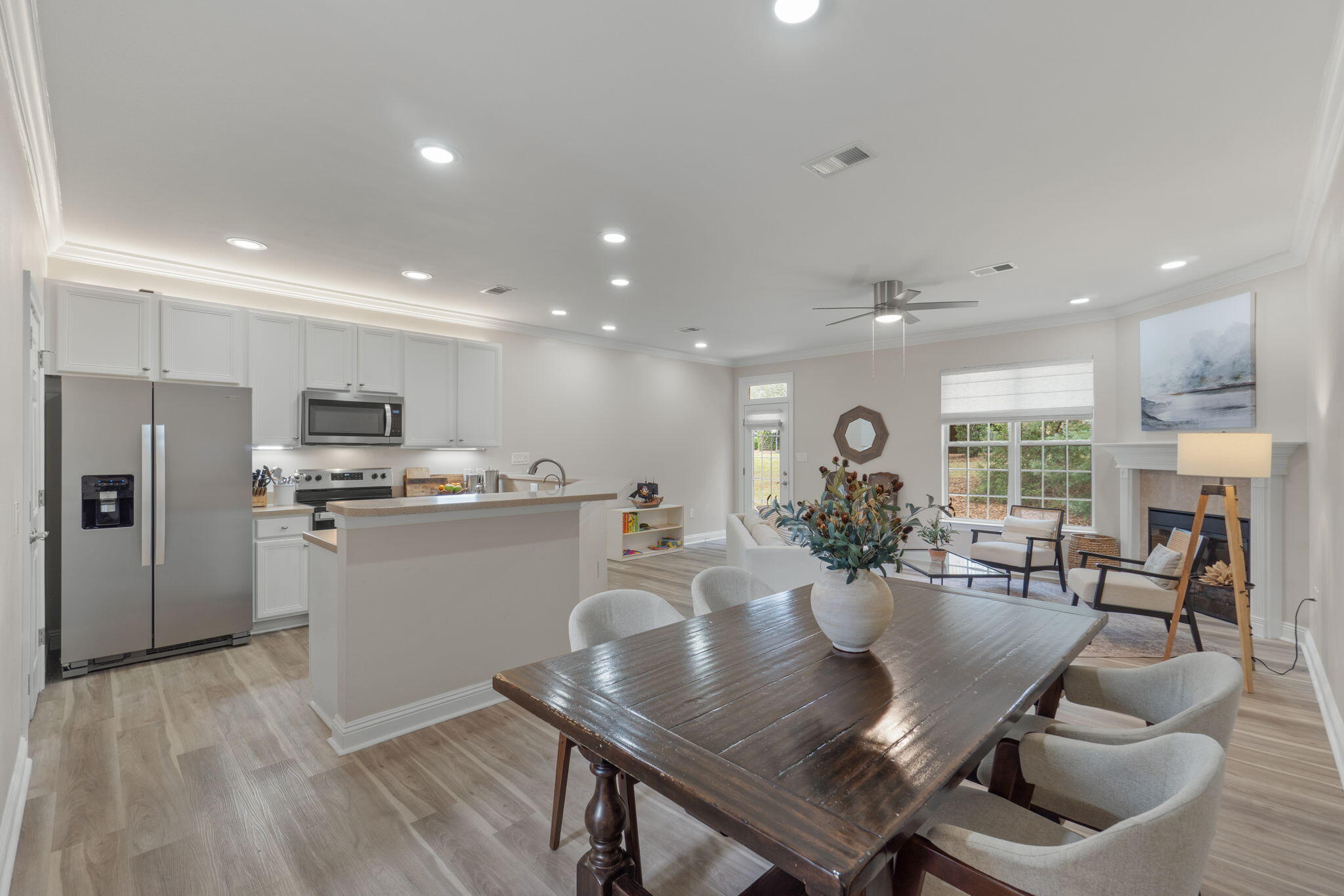 WALTON OAKS TOWNHOMES - Residential