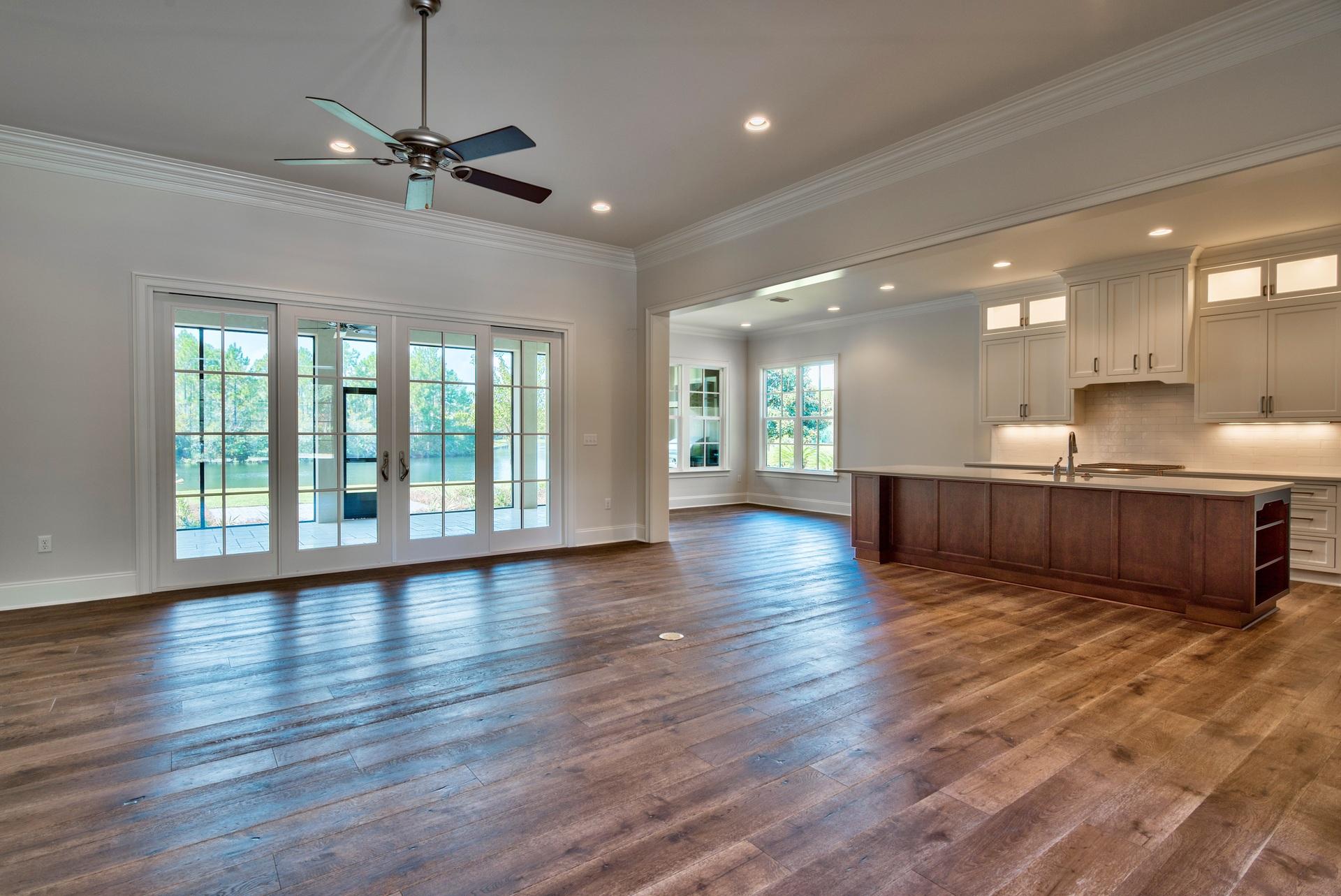 REGATTA BAY COMMODORE POINT - Residential