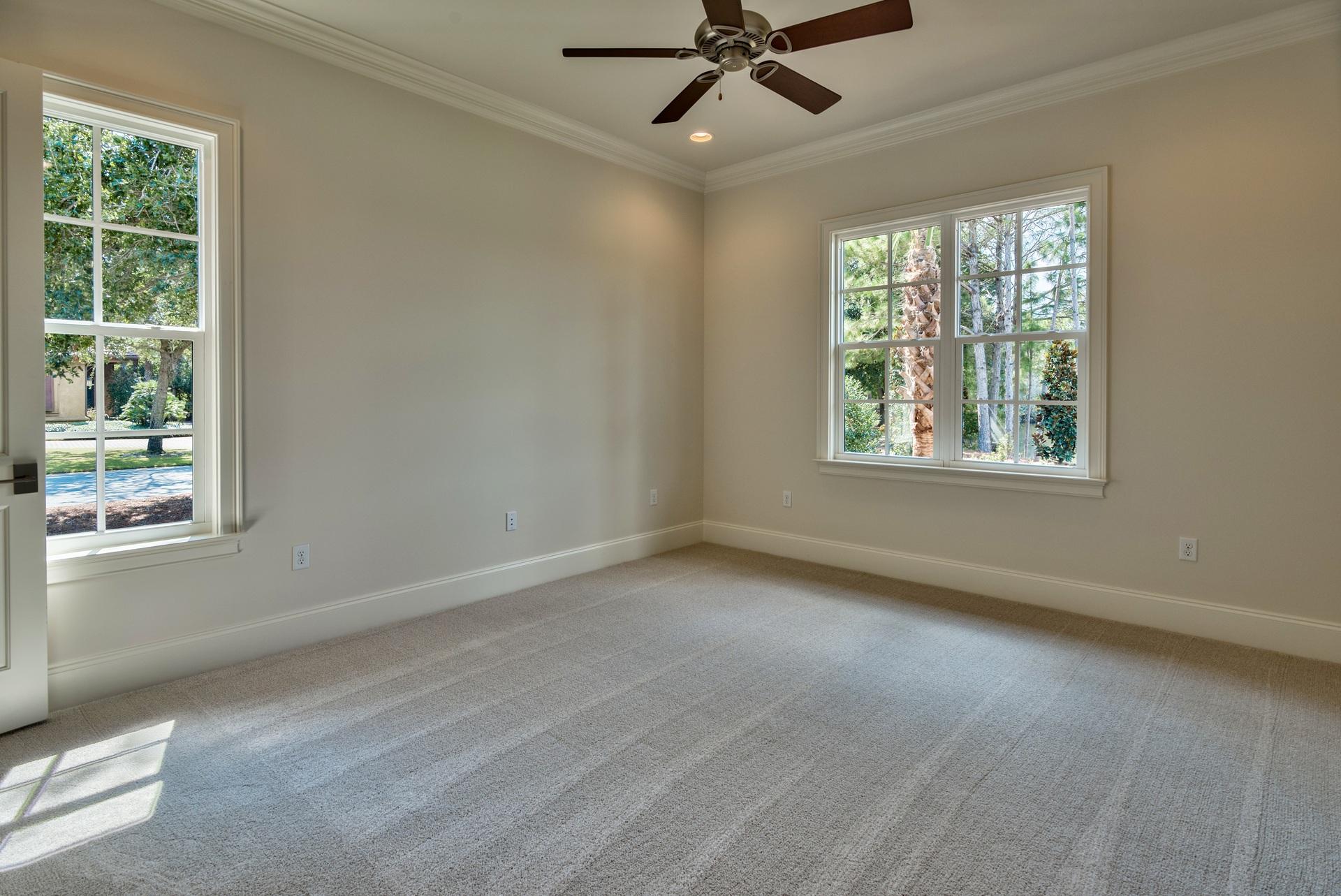 REGATTA BAY COMMODORE POINT - Residential