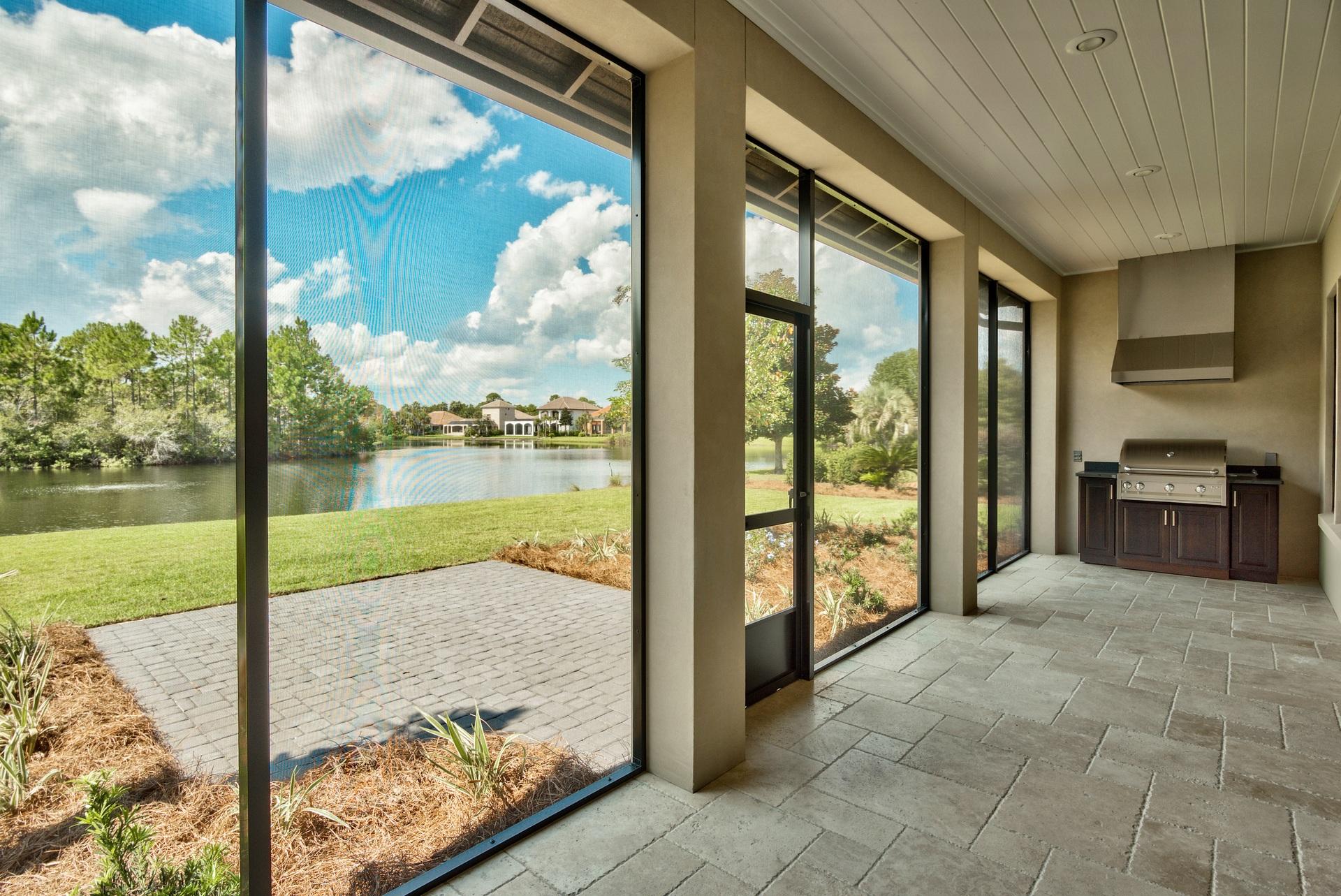 REGATTA BAY COMMODORE POINT - Residential