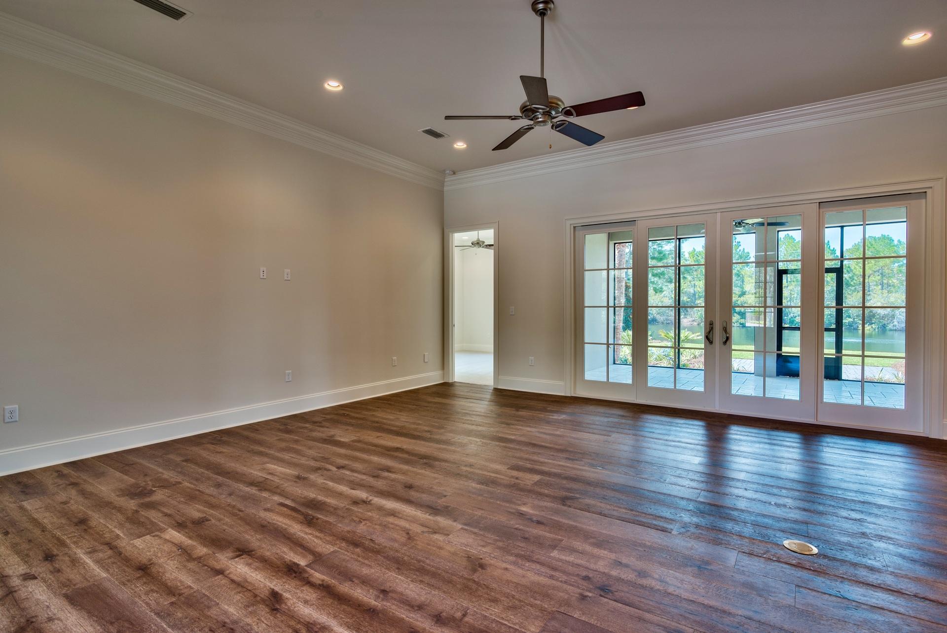 REGATTA BAY COMMODORE POINT - Residential