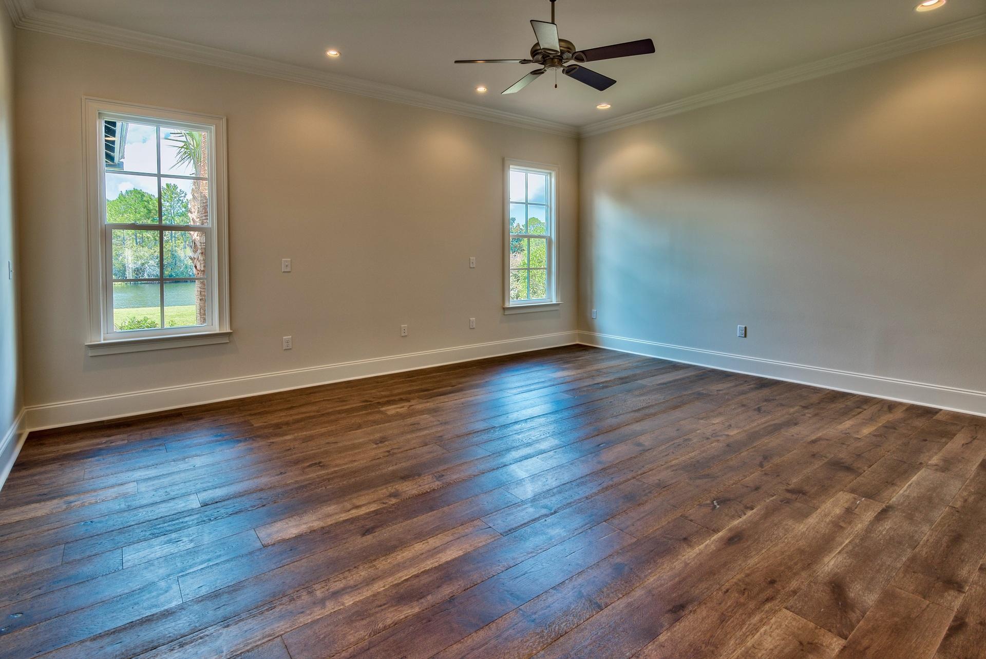 REGATTA BAY COMMODORE POINT - Residential