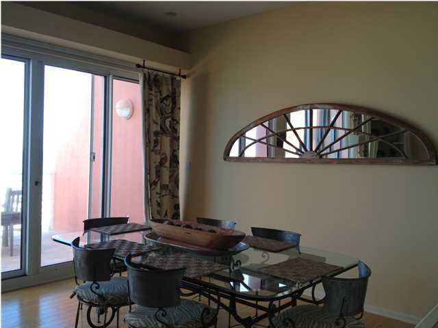 SANDESTIN BEACH VILLAS - Residential