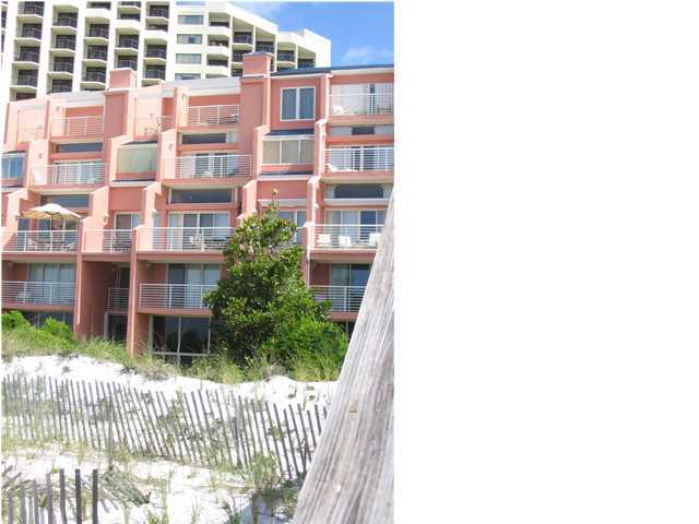 SANDESTIN BEACH VILLAS - Residential