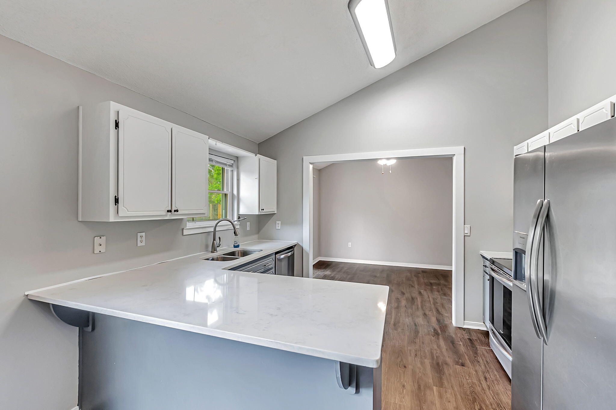 HOLLEY BY THE SEA - Residential