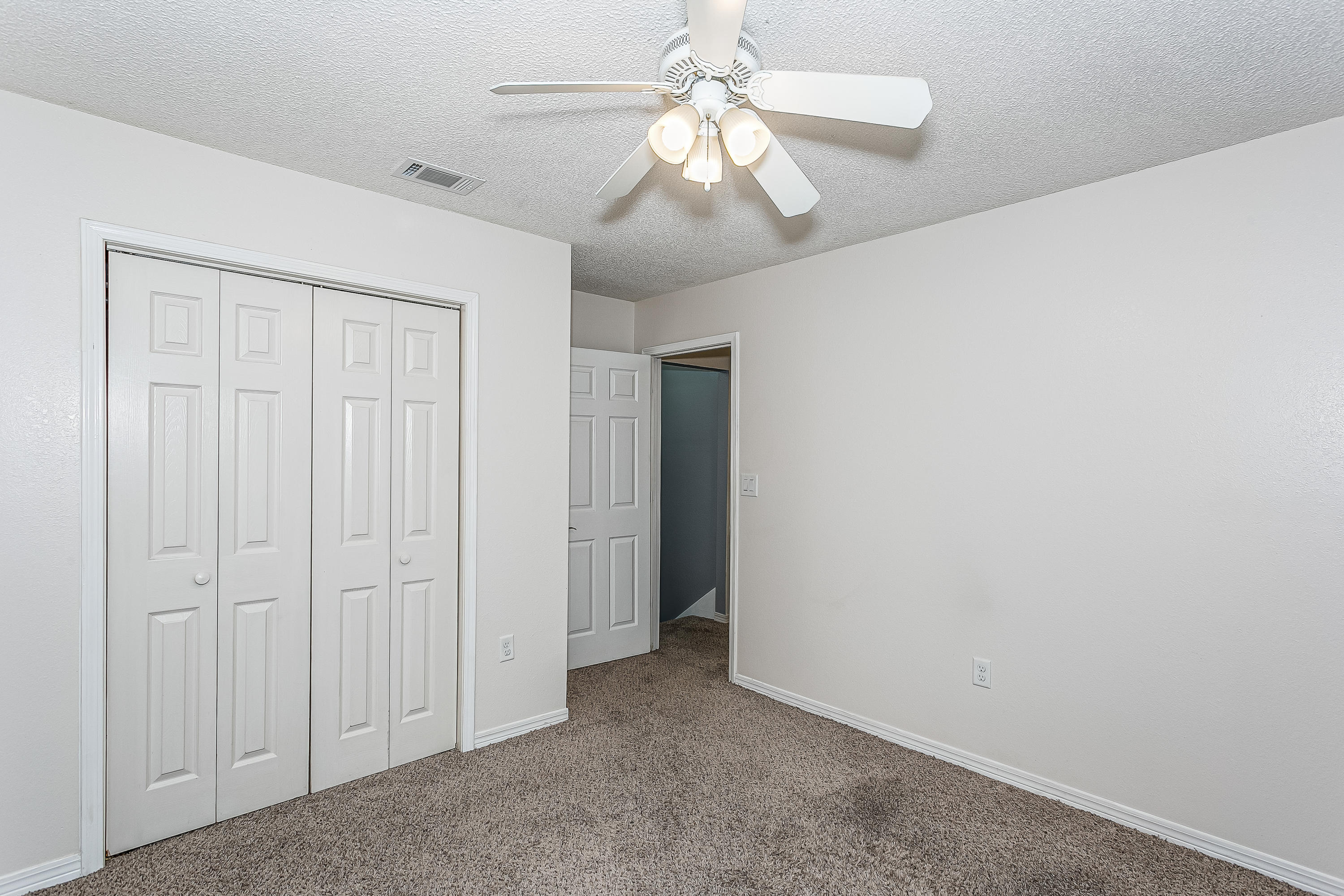 VALLEY T/H - Residential