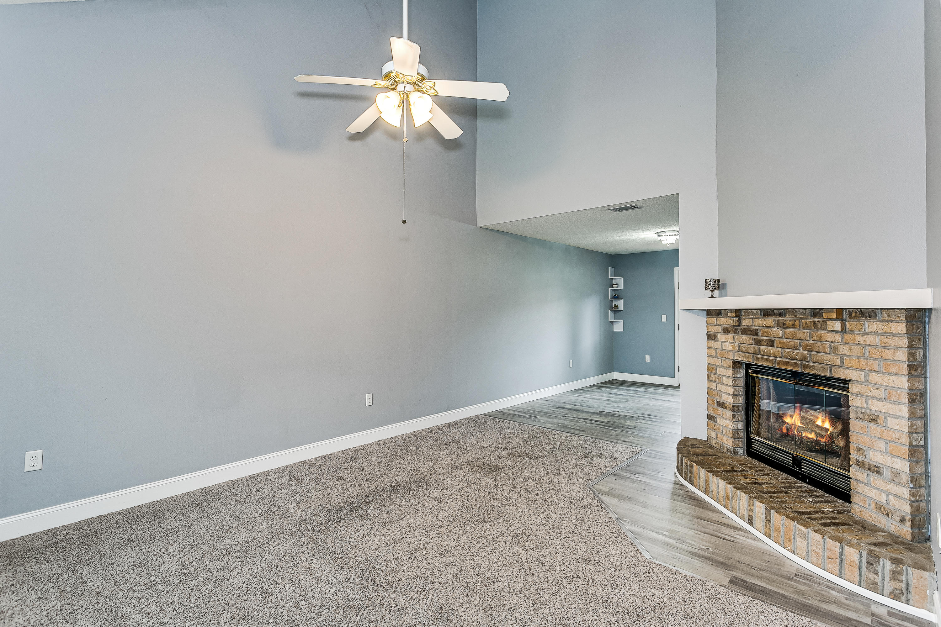 VALLEY T/H - Residential