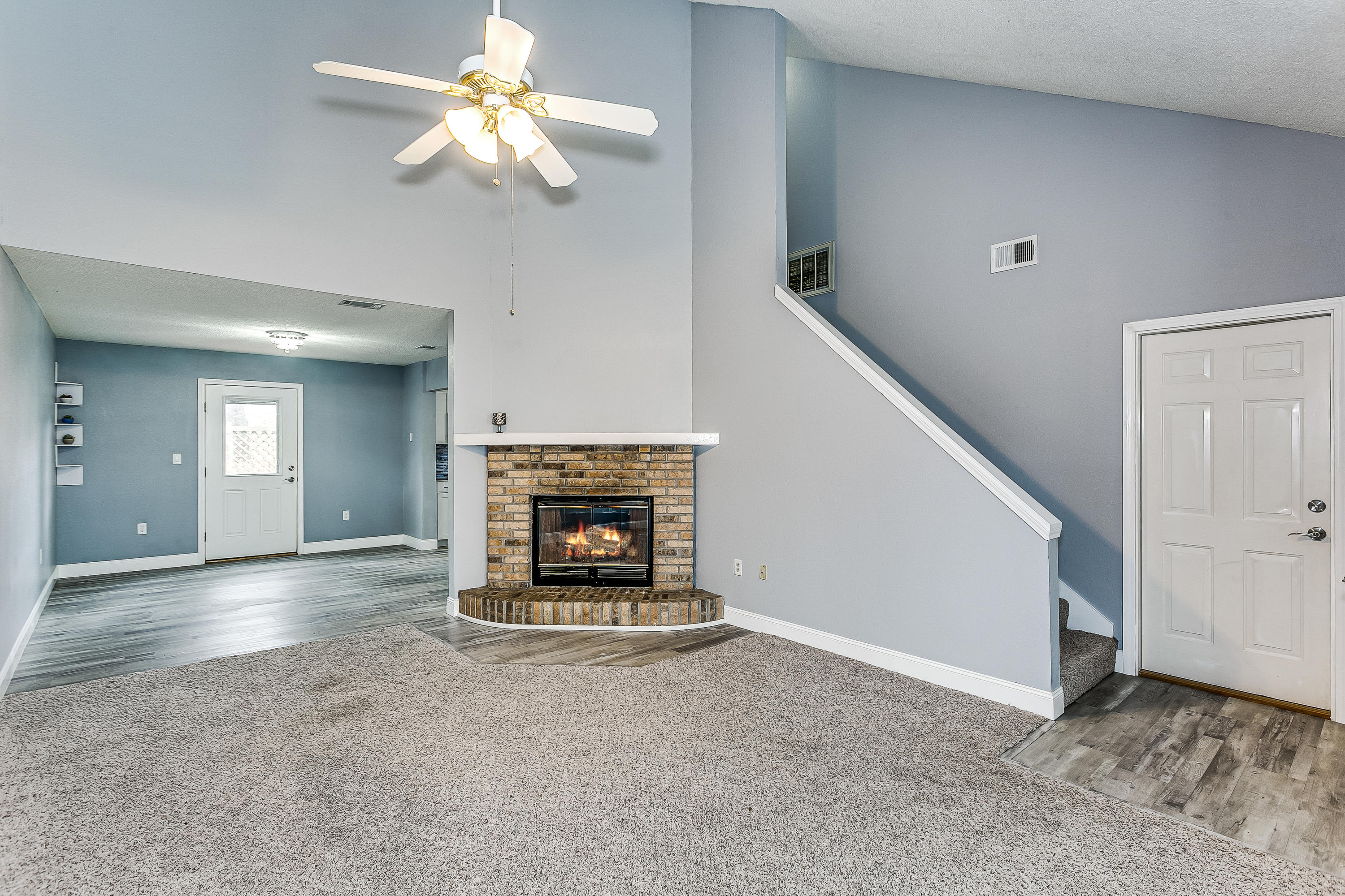 VALLEY T/H - Residential