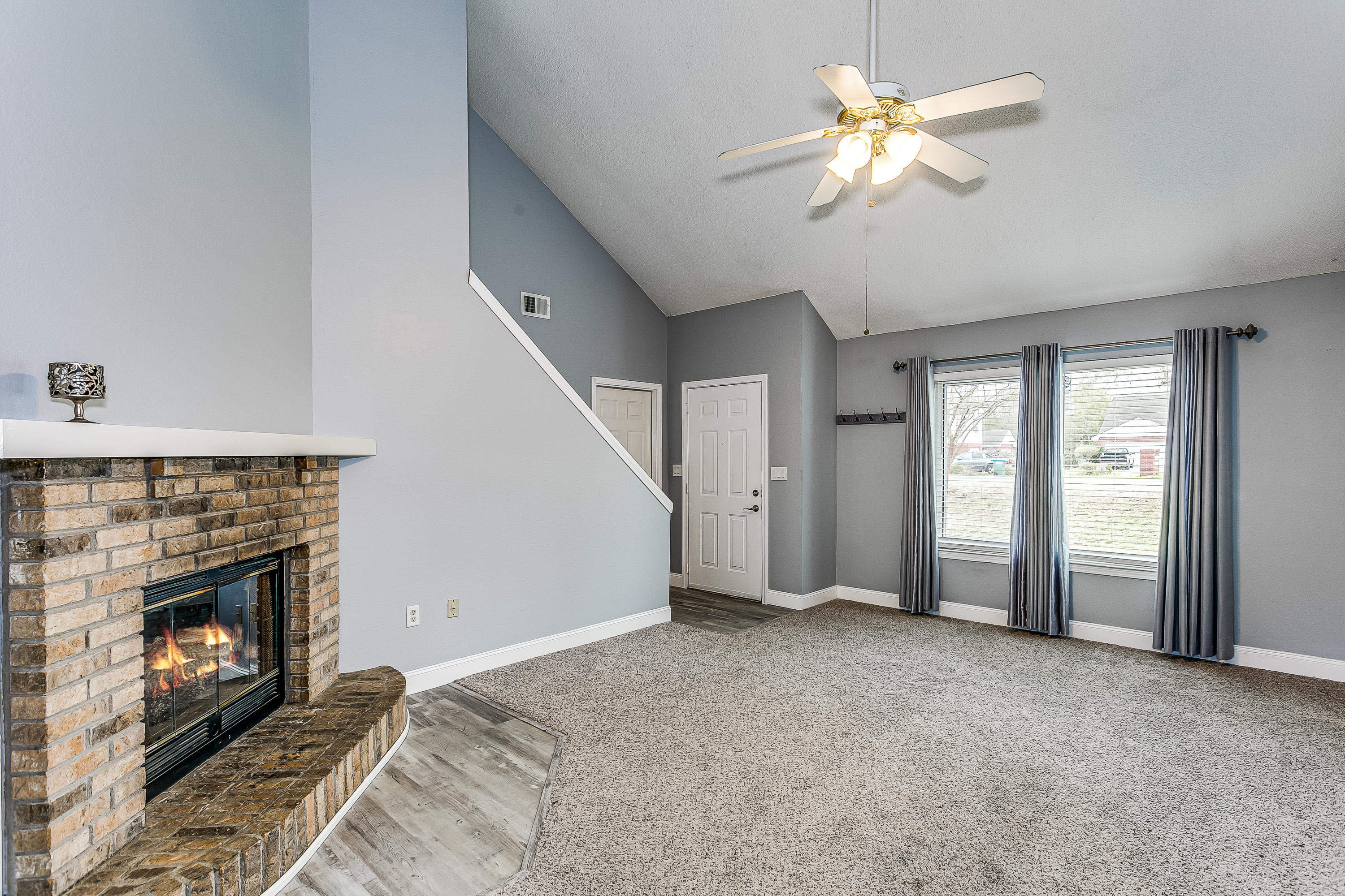 VALLEY T/H - Residential
