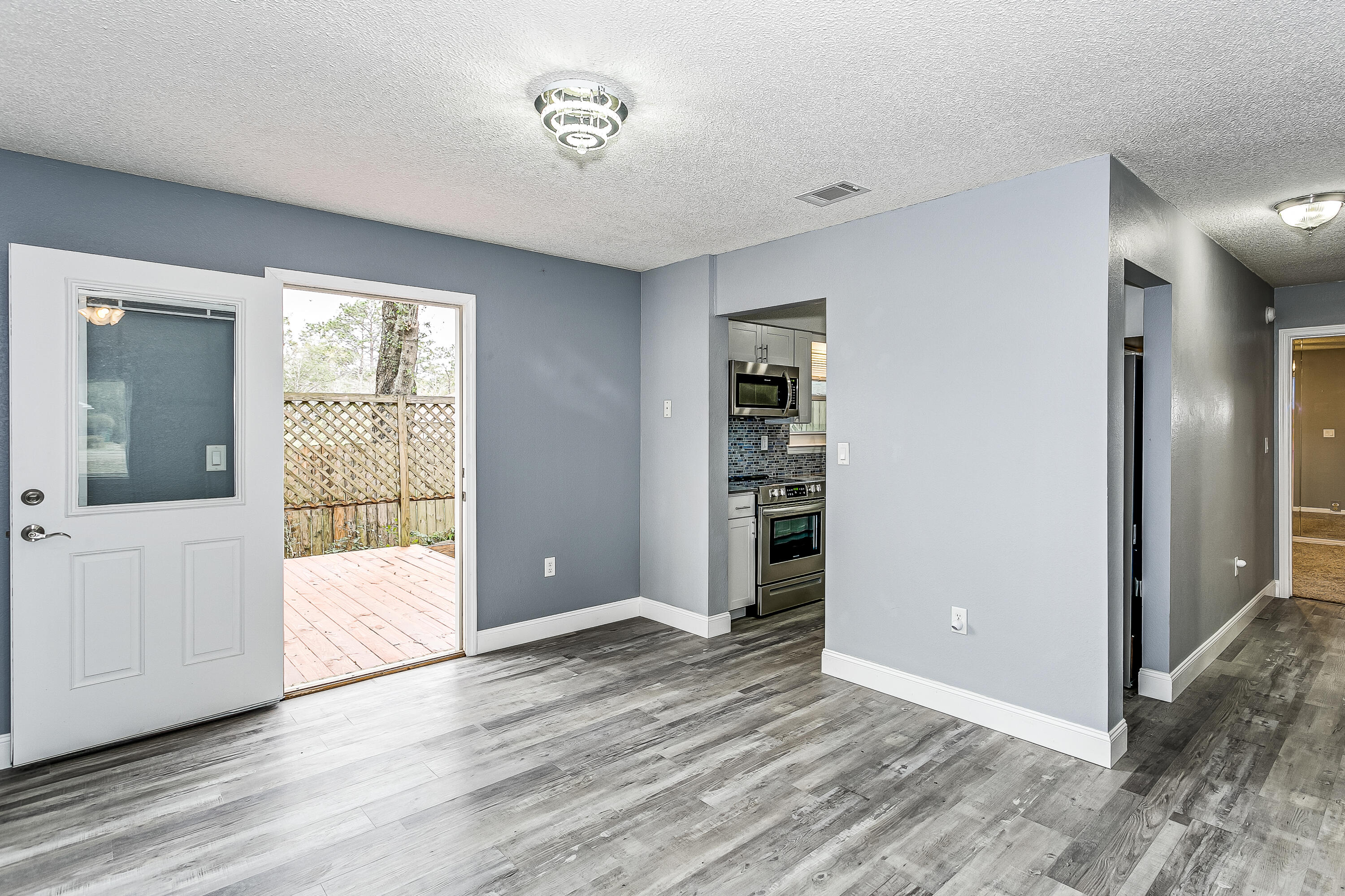 VALLEY T/H - Residential