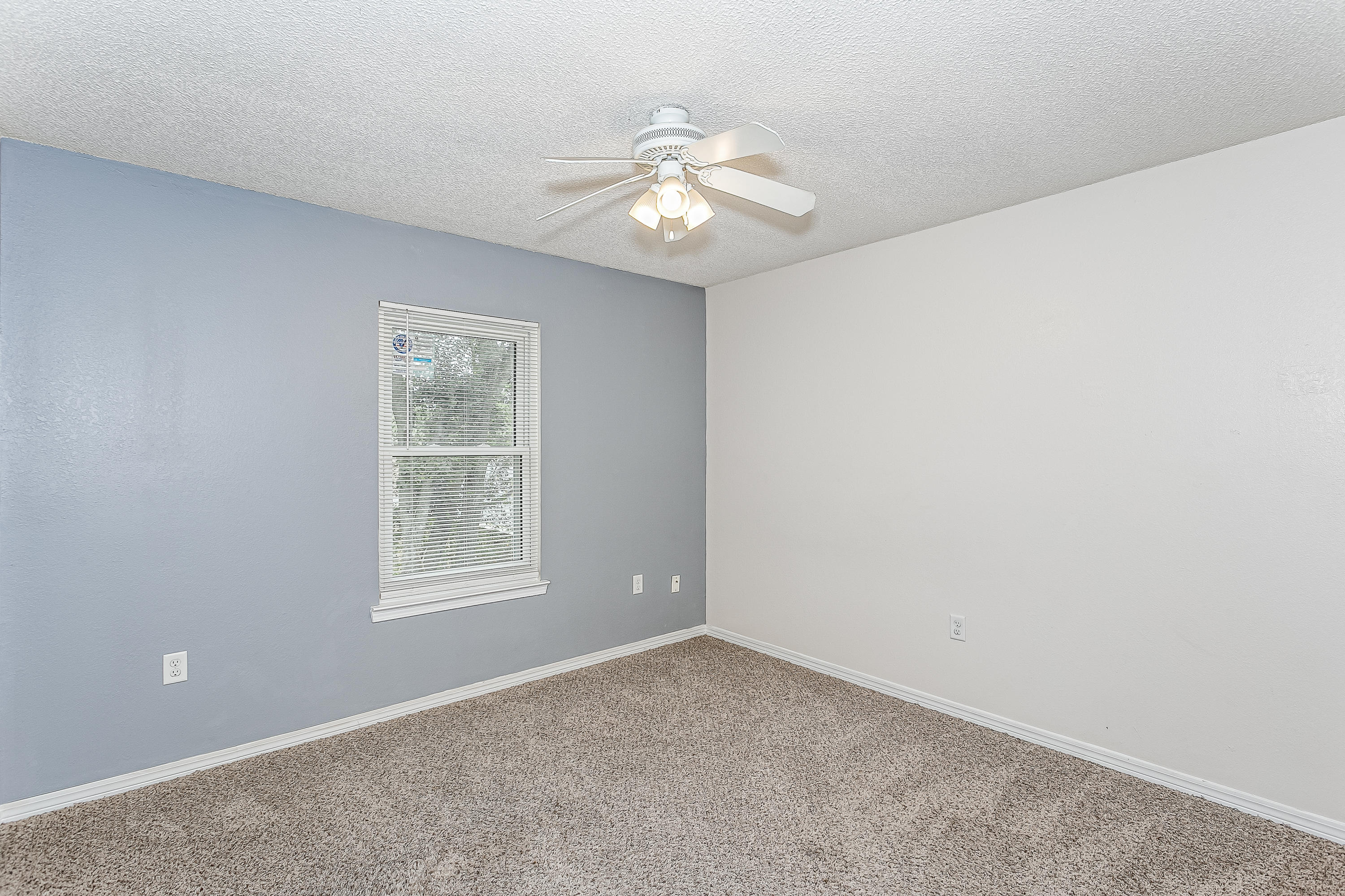 VALLEY T/H - Residential