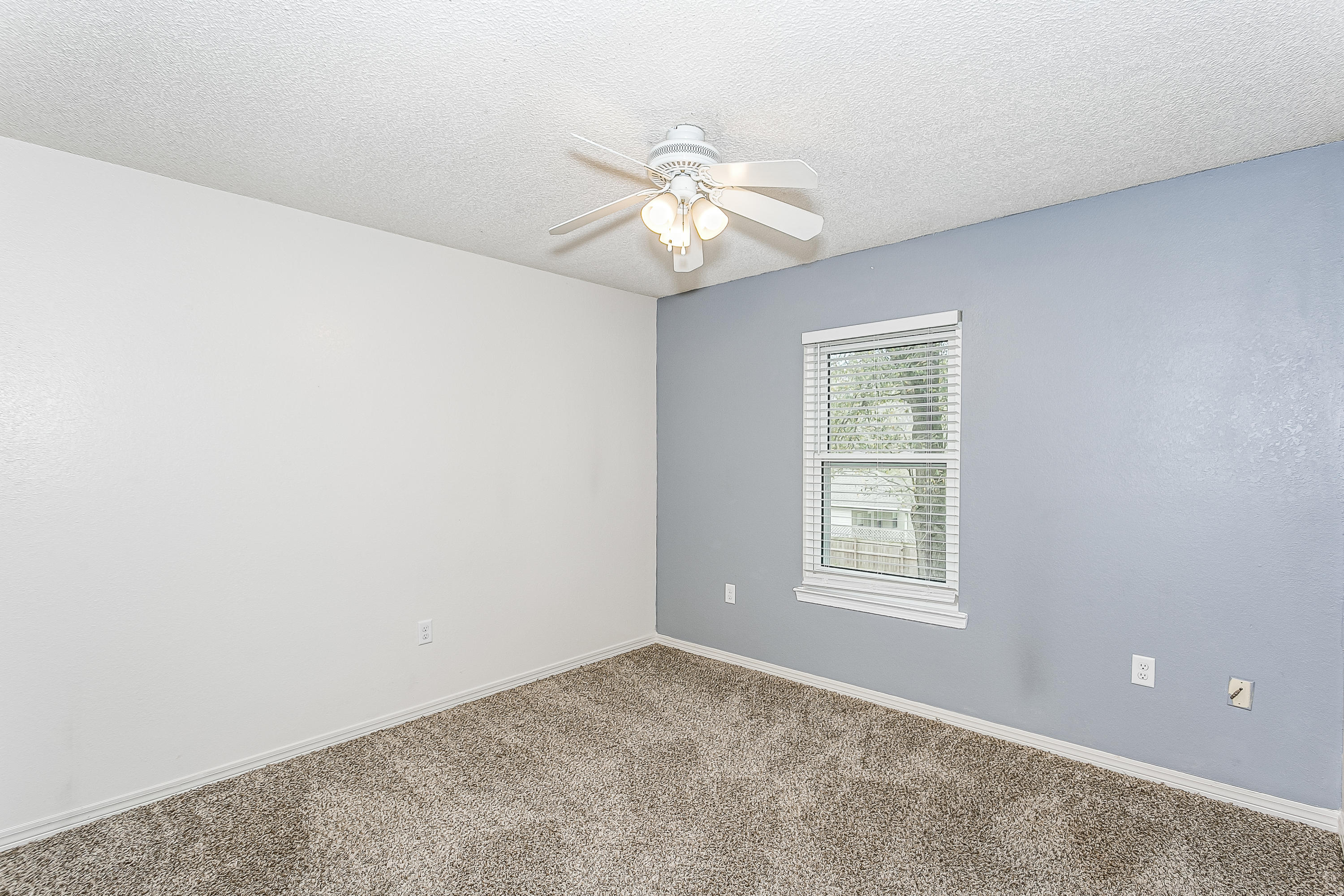 VALLEY T/H - Residential