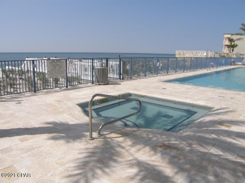 Sterling Breeze - Residential