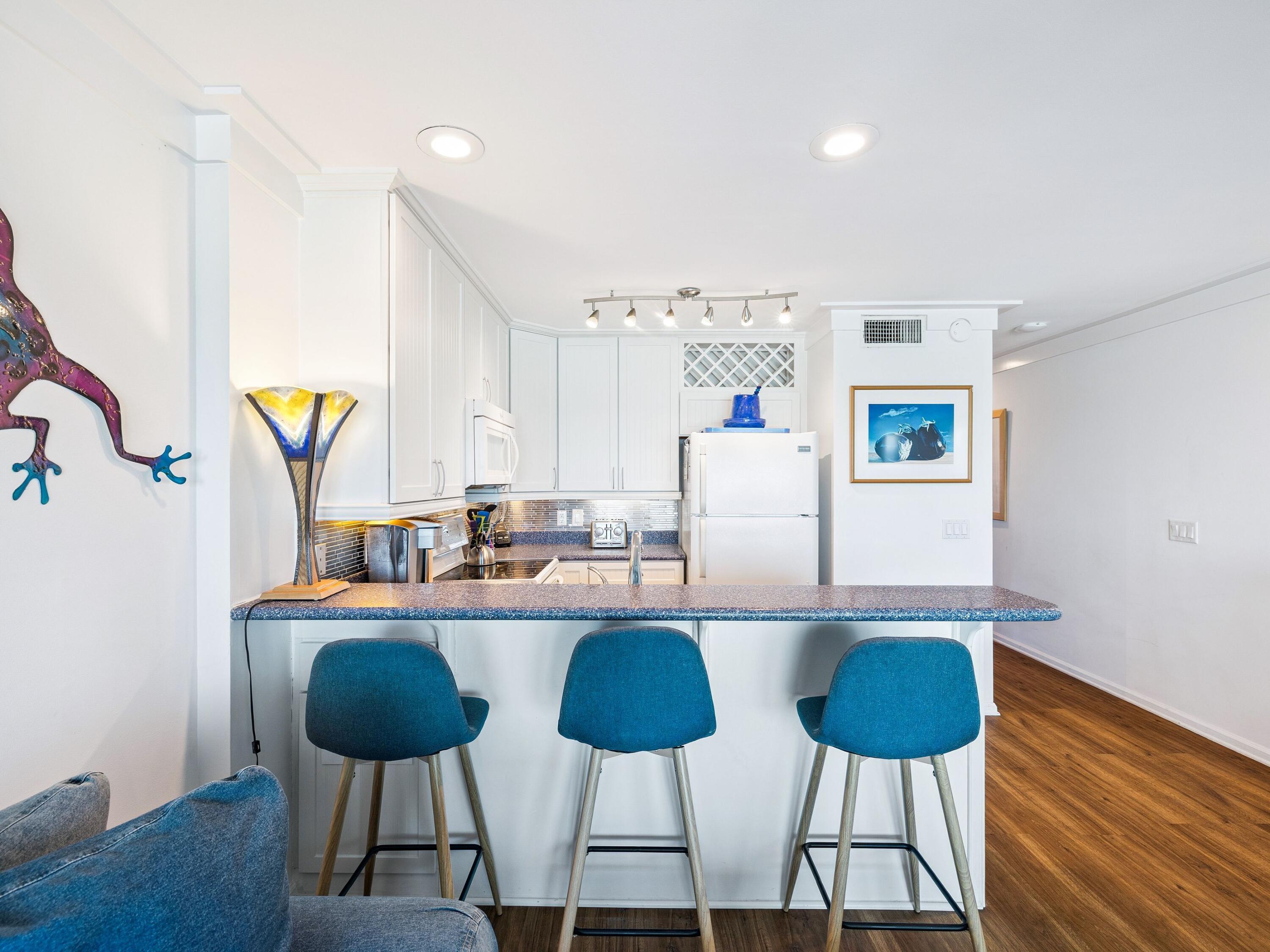 SEA MIST CONDO - Residential